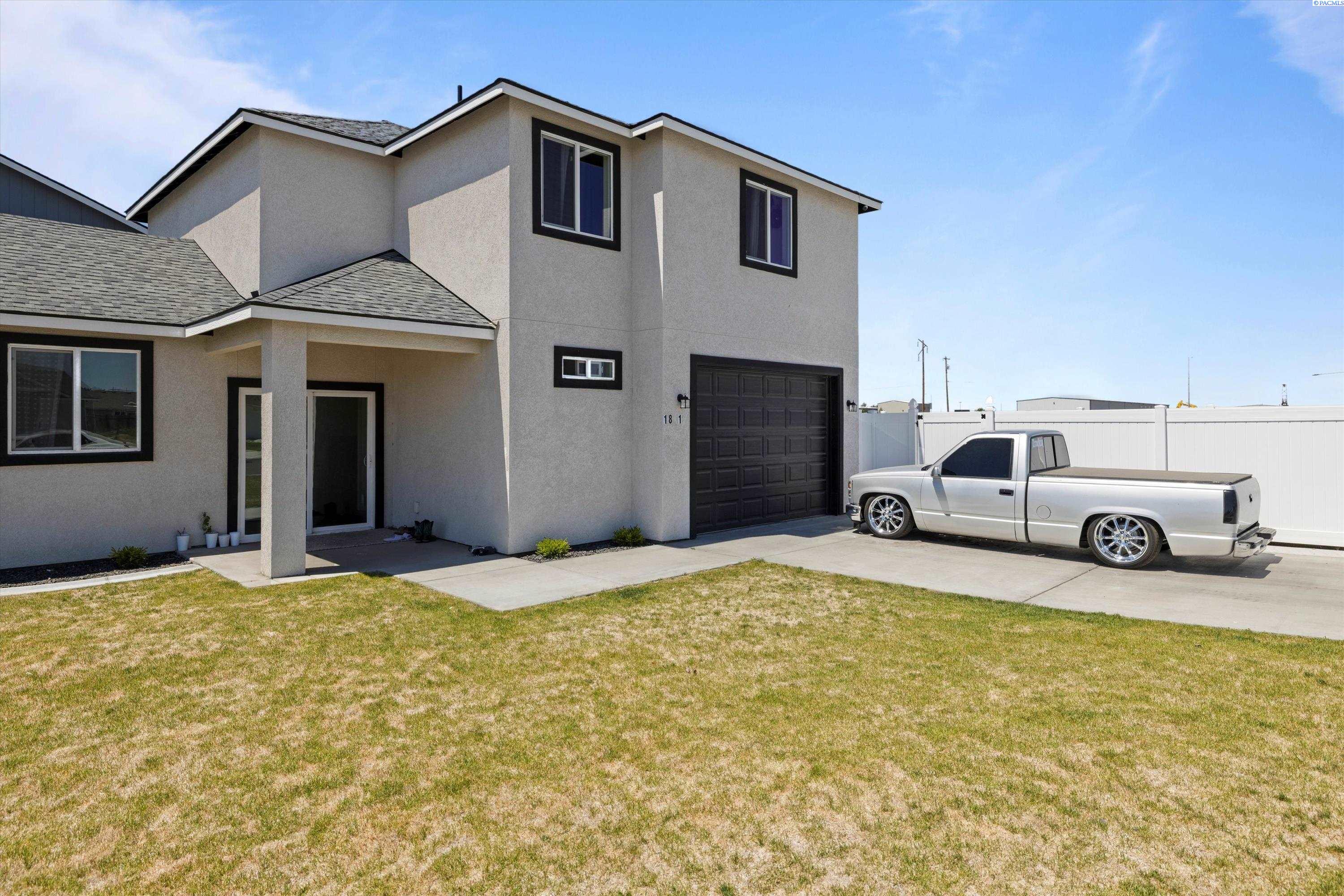 Photo 3 of Single family home for sale at 1821 E Highland St, Pasco, WA 99301 | MLS# PAC276752 | Listing updated on 2026-09-27