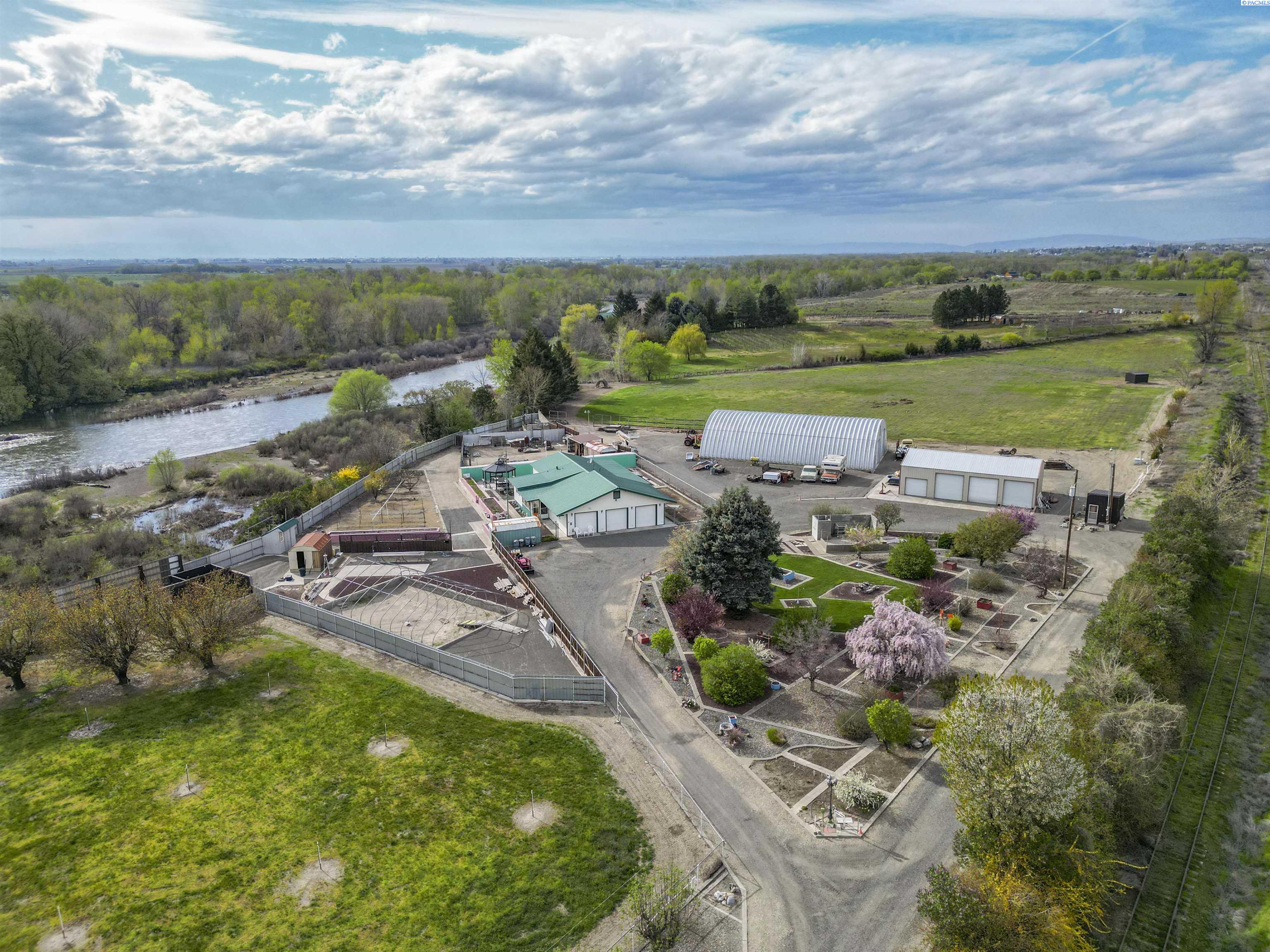 Photo 3 of Manufactured home for sale at 1202 W Hudson Rd, Granger, WA 98932 | MLS# PAC283270 | Listing updated on 2026-07-07