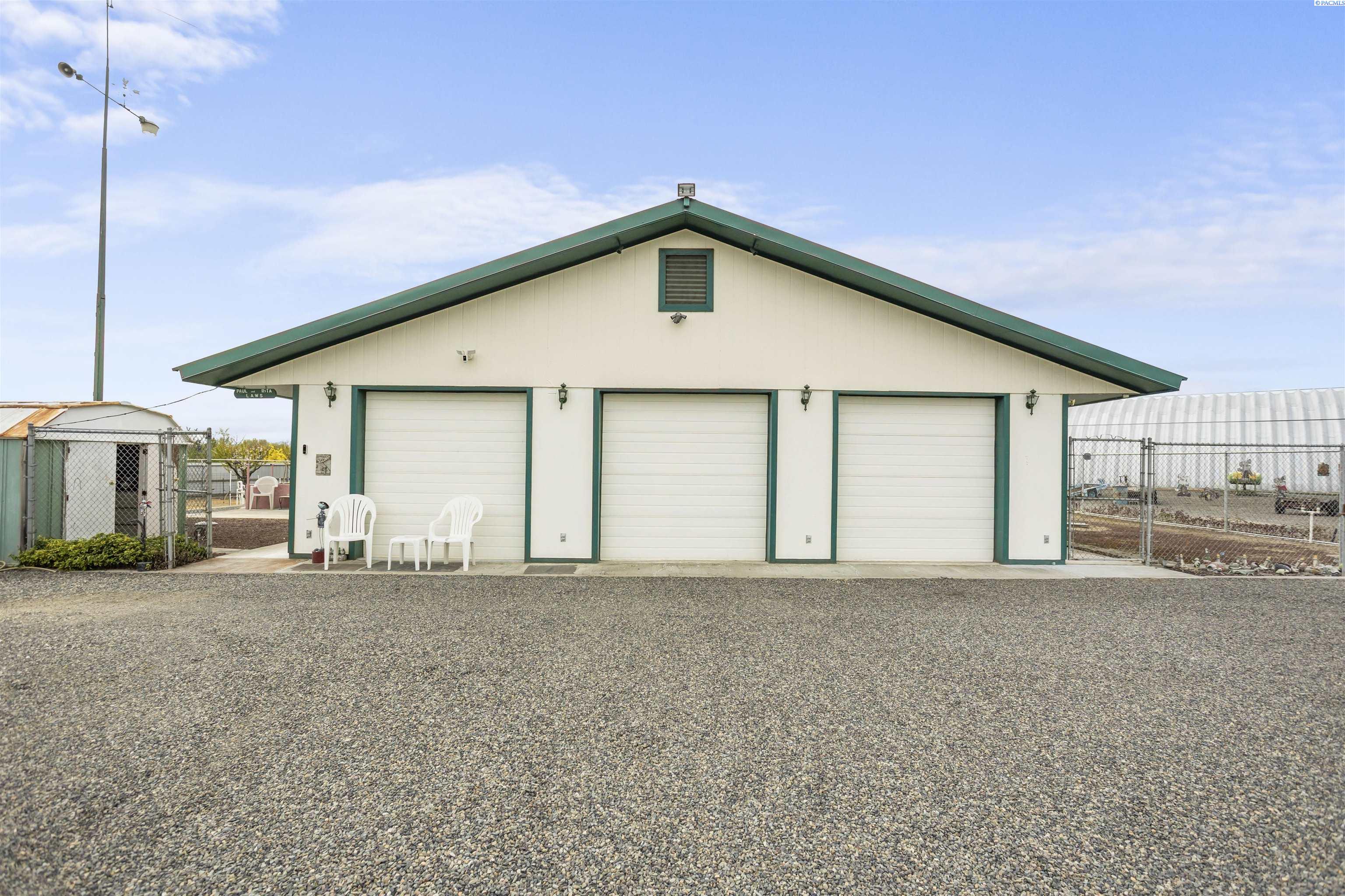 Photo 4 of Manufactured home for sale at 1202 W Hudson Rd, Granger, WA 98932 | MLS# PAC283270 | Listing updated on 2026-07-07