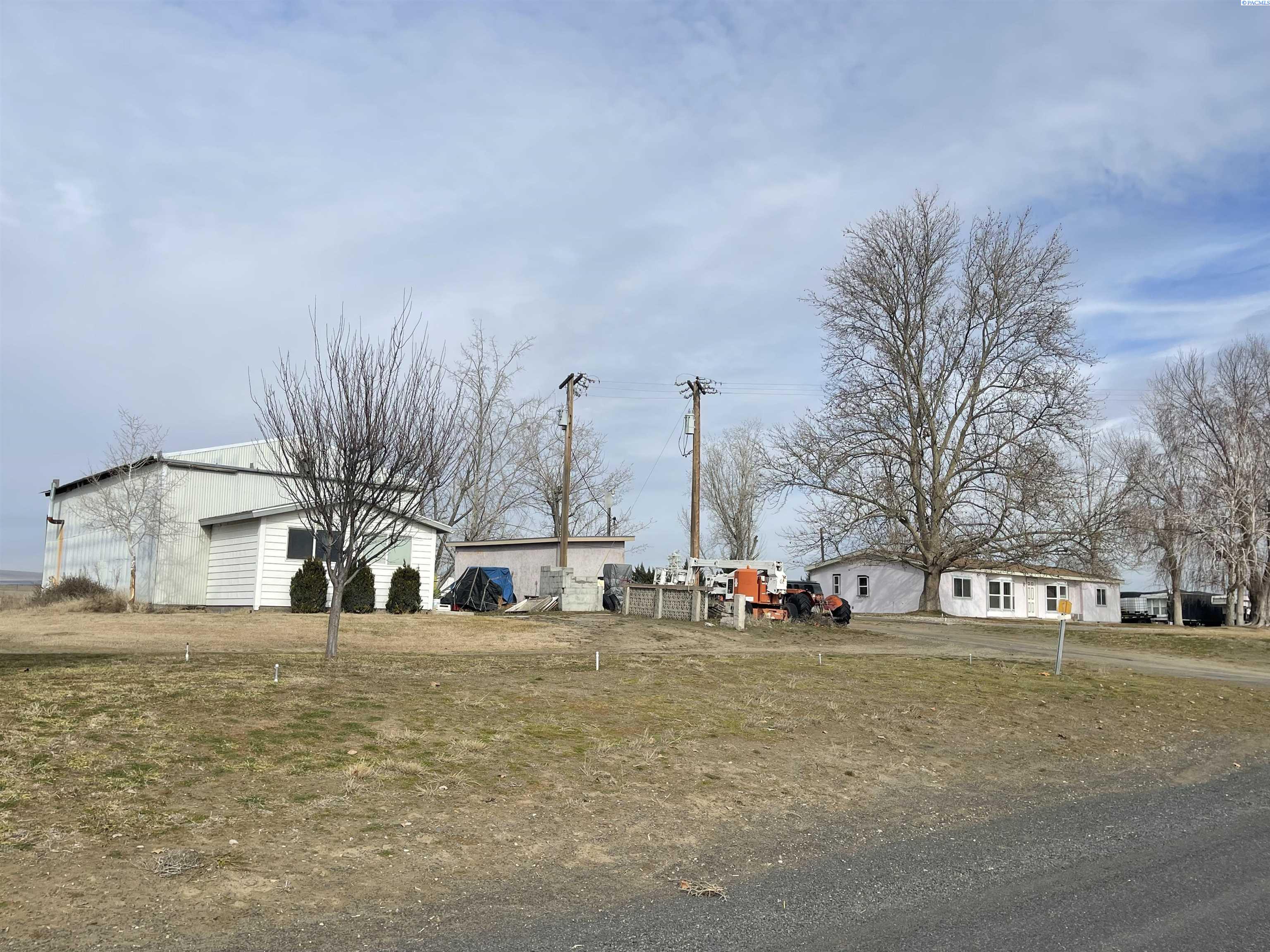 Photo 1 of Manufactured home for sale at 52704 E Christy, Plymouth, WA 99346 | MLS# PAC284440 | Listing updated on 2026-09-26