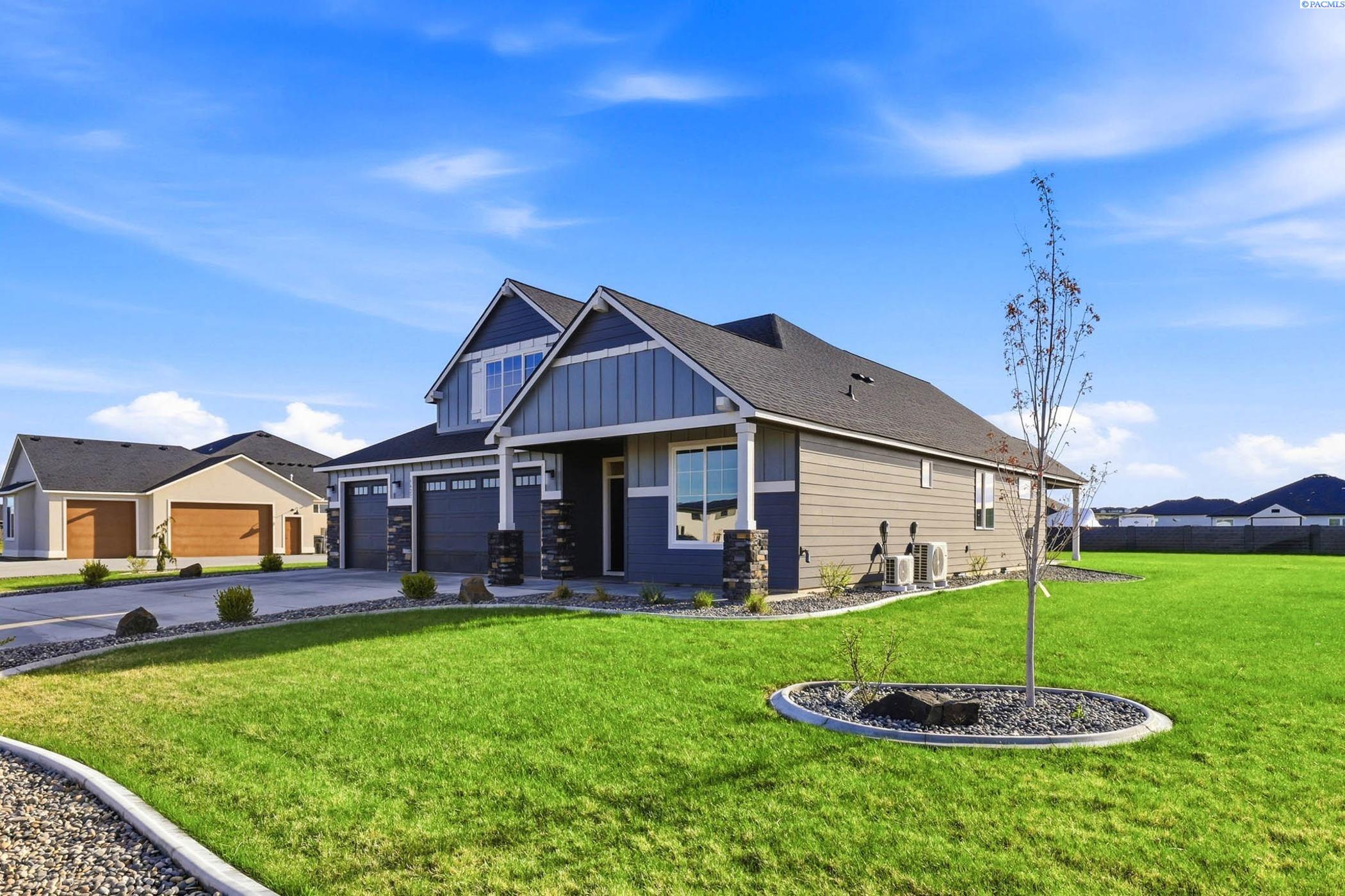 Photo 3 of Single family home for sale at 6627 Lazy B Dr, Pasco, WA 99301 | MLS# PAC285206 | Listing updated on 2026-10-11