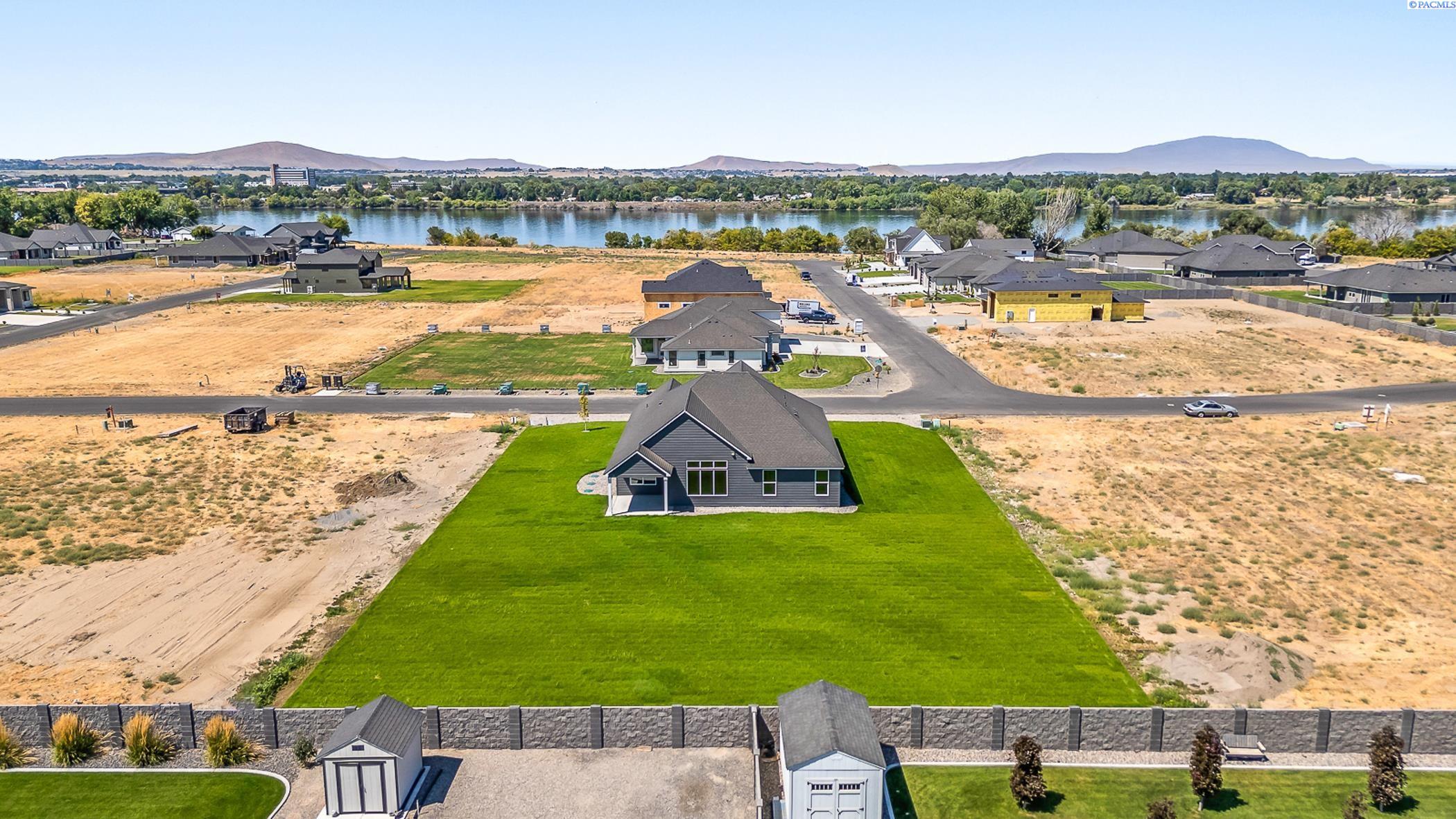 Photo 1 of Single family home for sale at 6627 Lazy B Dr, Pasco, WA 99301 | MLS# PAC285206 | Listing updated on 2026-10-11