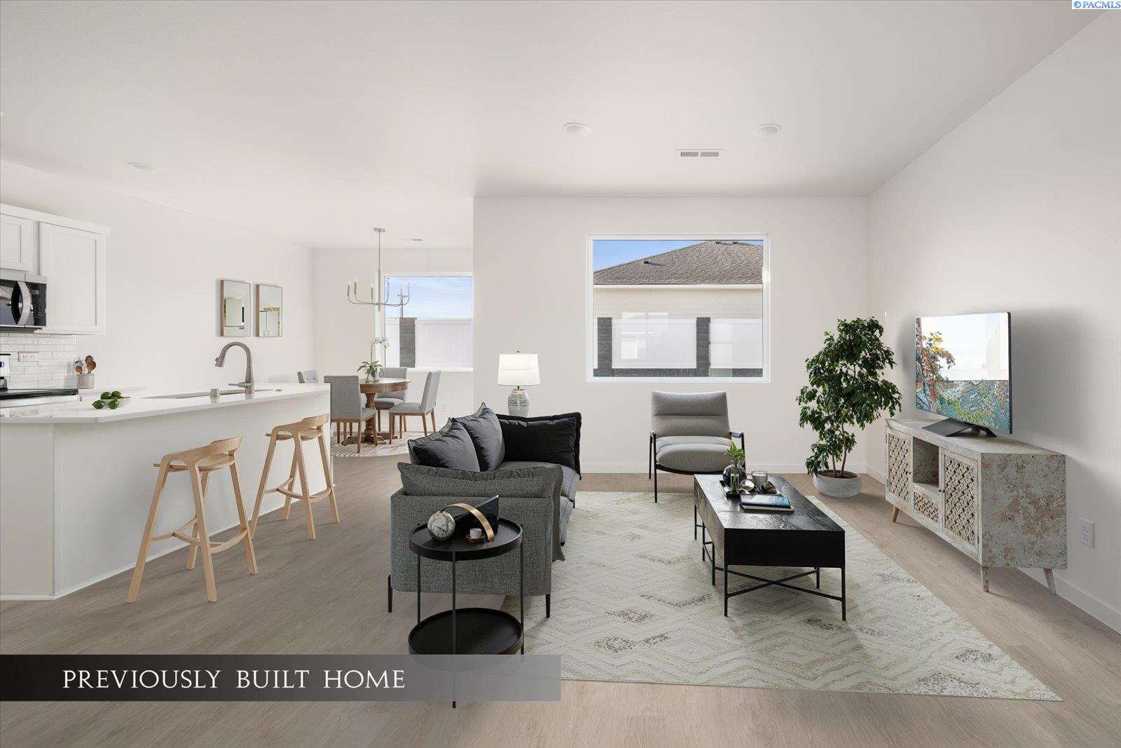 Photo 2 of Single family home for sale at 2731 S Alder St, Kennewick, WA 99337 | MLS# PAC285474 | Listing updated on 2026-06-12