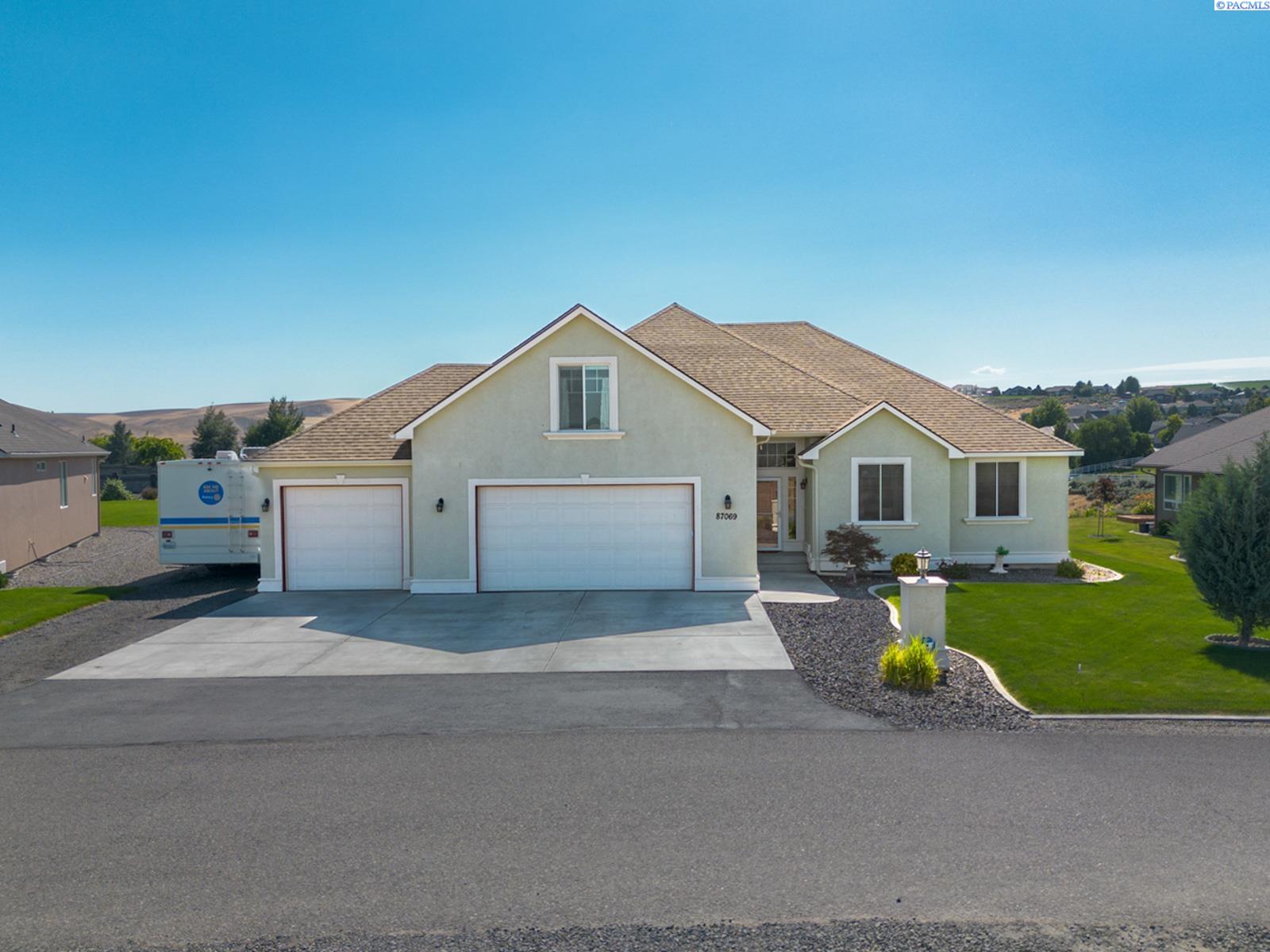 Photo 2 of Single family home for sale at 87069 E Hvn View Pr Se, Kennewick, WA 99338 | MLS# PAC285555 | Listing updated on 2026-09-01