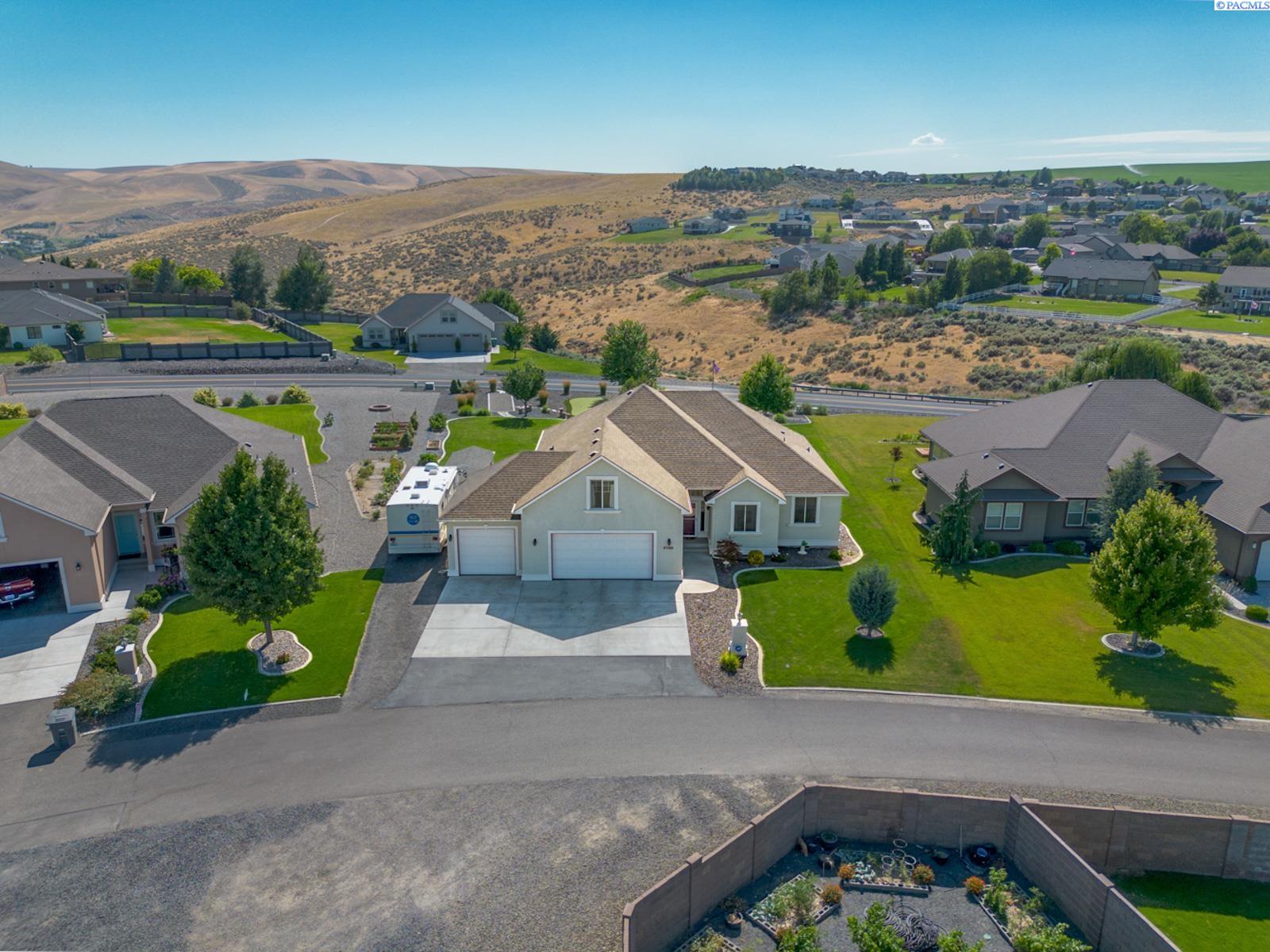 Photo 1 of Single family home for sale at 87069 E Hvn View Pr Se, Kennewick, WA 99338 | MLS# PAC285555 | Listing updated on 2026-09-01