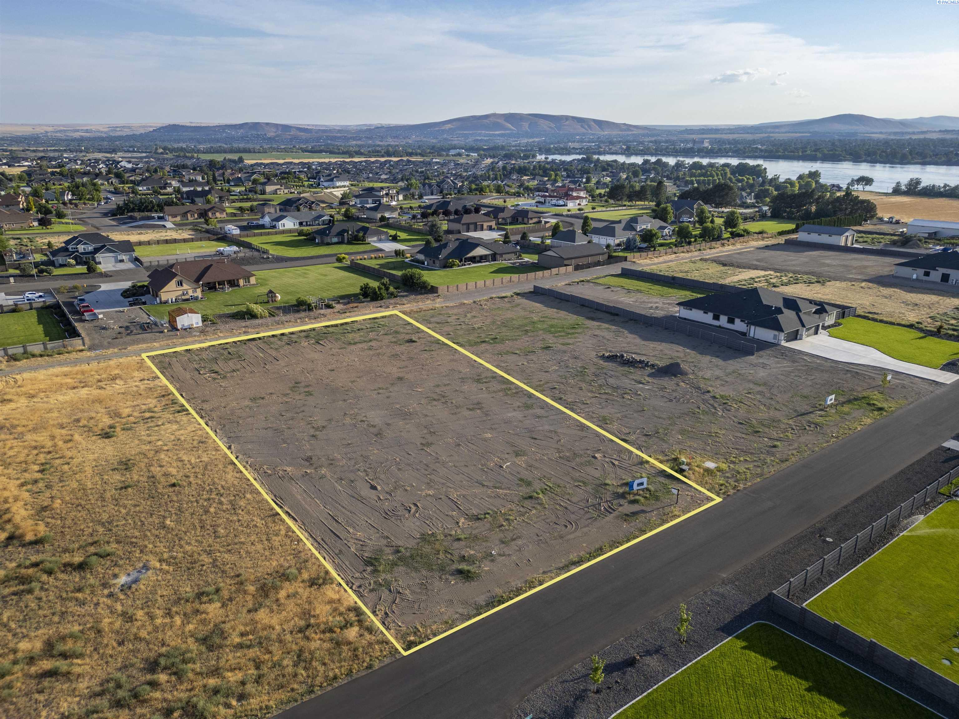 Photo 4 of Single family home for sale at 11714 Cordon Crst Ct, Pasco, WA 99301 | MLS# PAC286322 | Listing updated on 2026-09-25