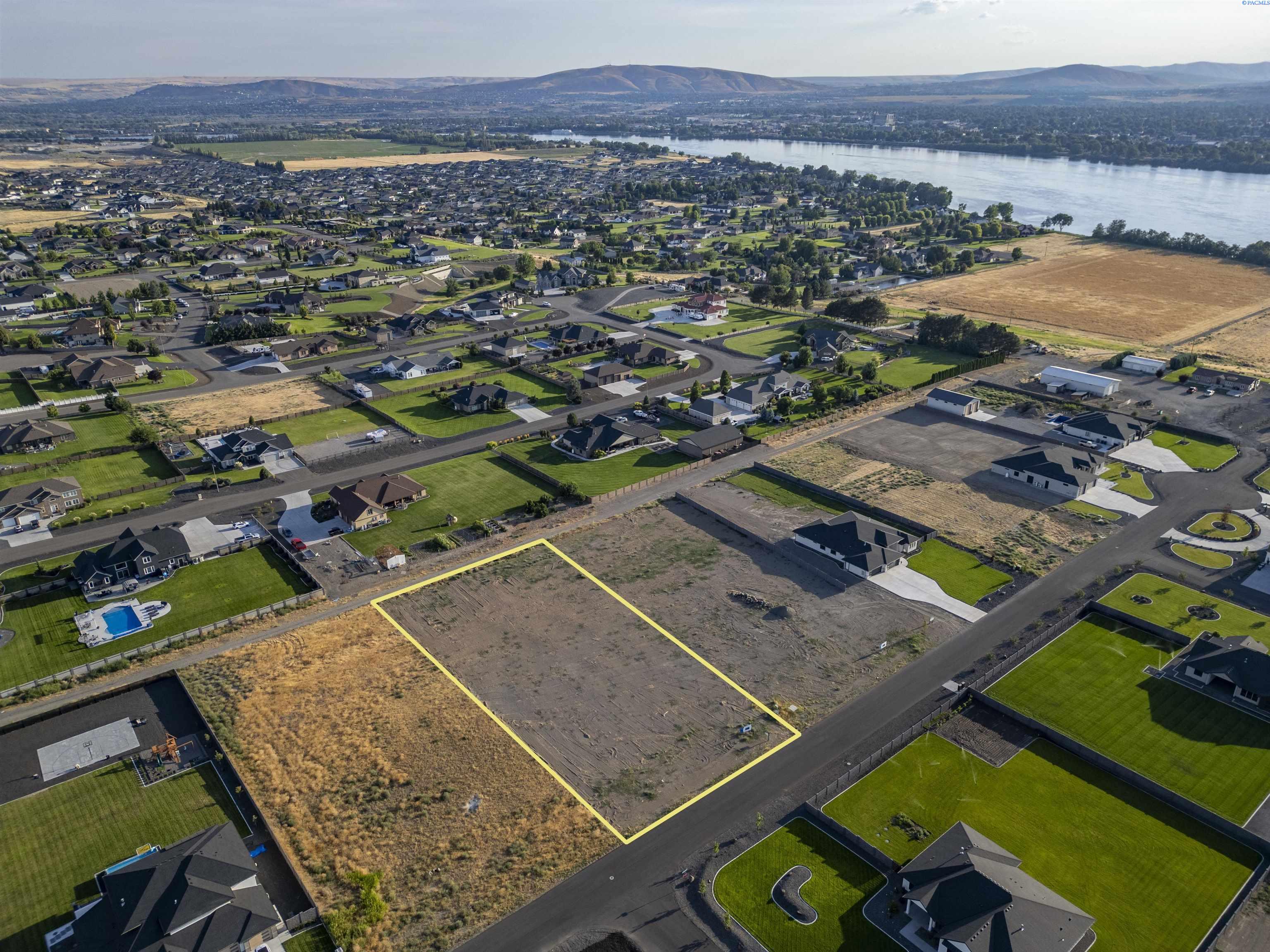 Photo 2 of Single family home for sale at 11714 Cordon Crst Ct, Pasco, WA 99301 | MLS# PAC286322 | Listing updated on 2026-09-25