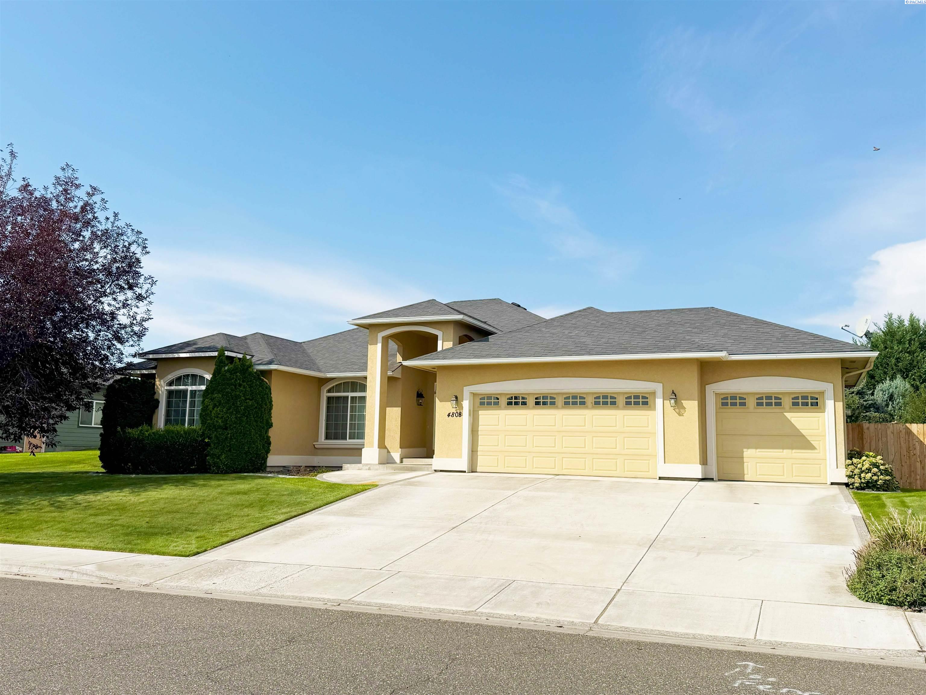 Photo 1 of Single family home for sale at 4808 Mariola Ln, Pasco, WA 99301 | MLS# PAC287345 | Listing updated on 2026-08-29