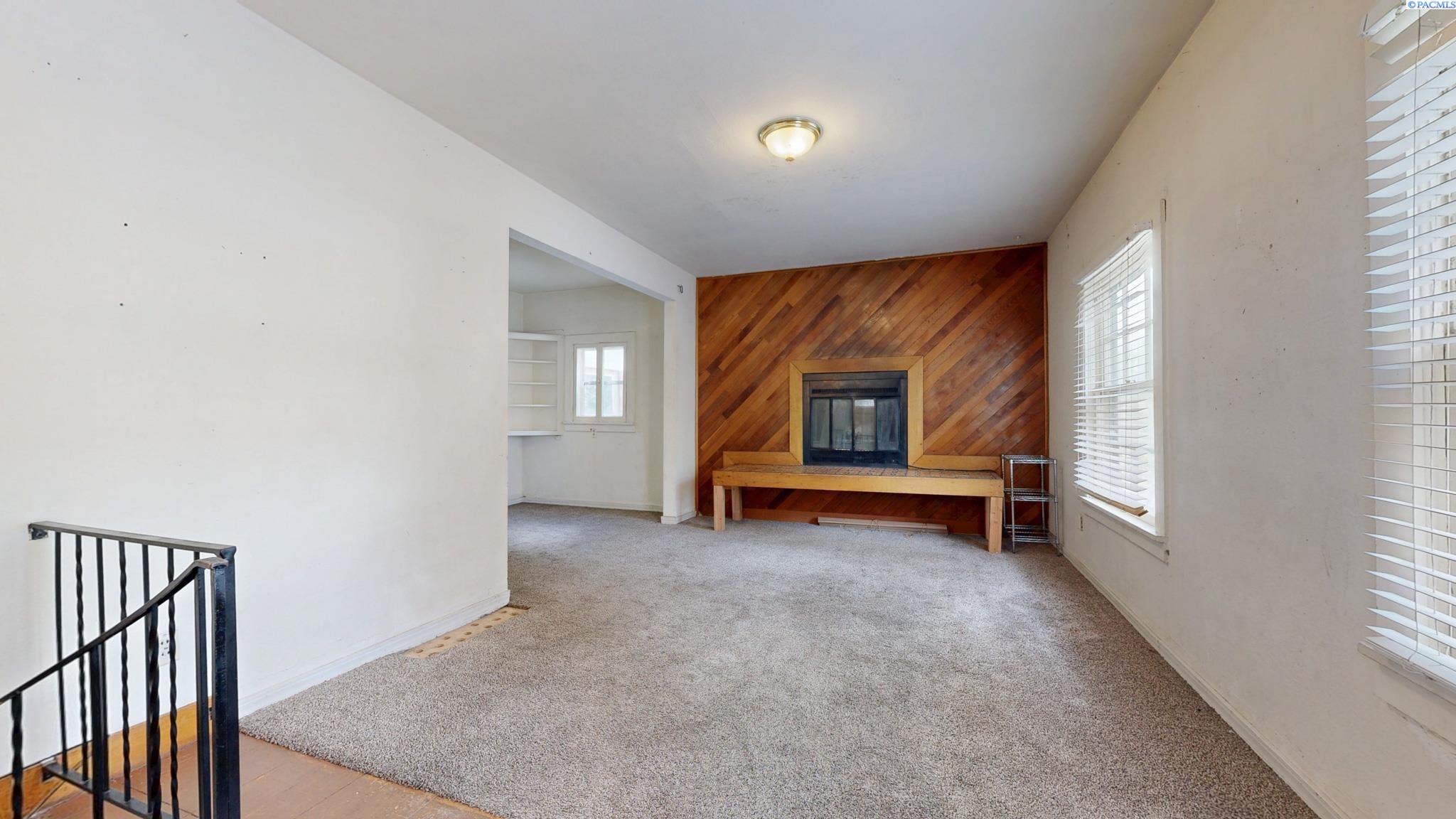 Photo 3 of Single family home for sale at 925 Ne D St, Pullman, WA 99163 | MLS# PAC287989 | Listing updated on 2026-08-13