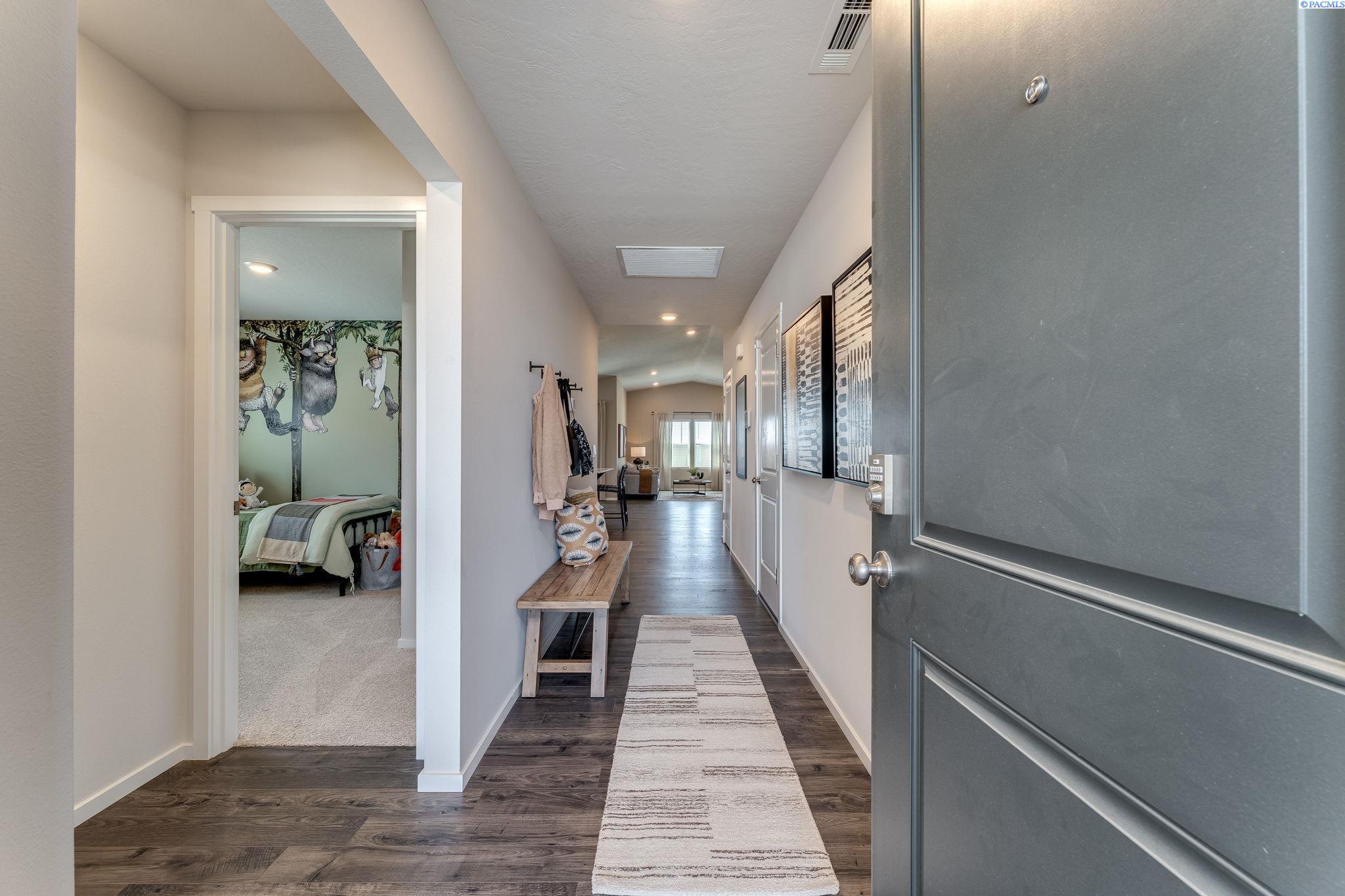 Photo 2 of Single family home for sale at 5925 Road 115, Pasco, WA 99301 | MLS# PAC288166 | Listing updated on 2026-07-30