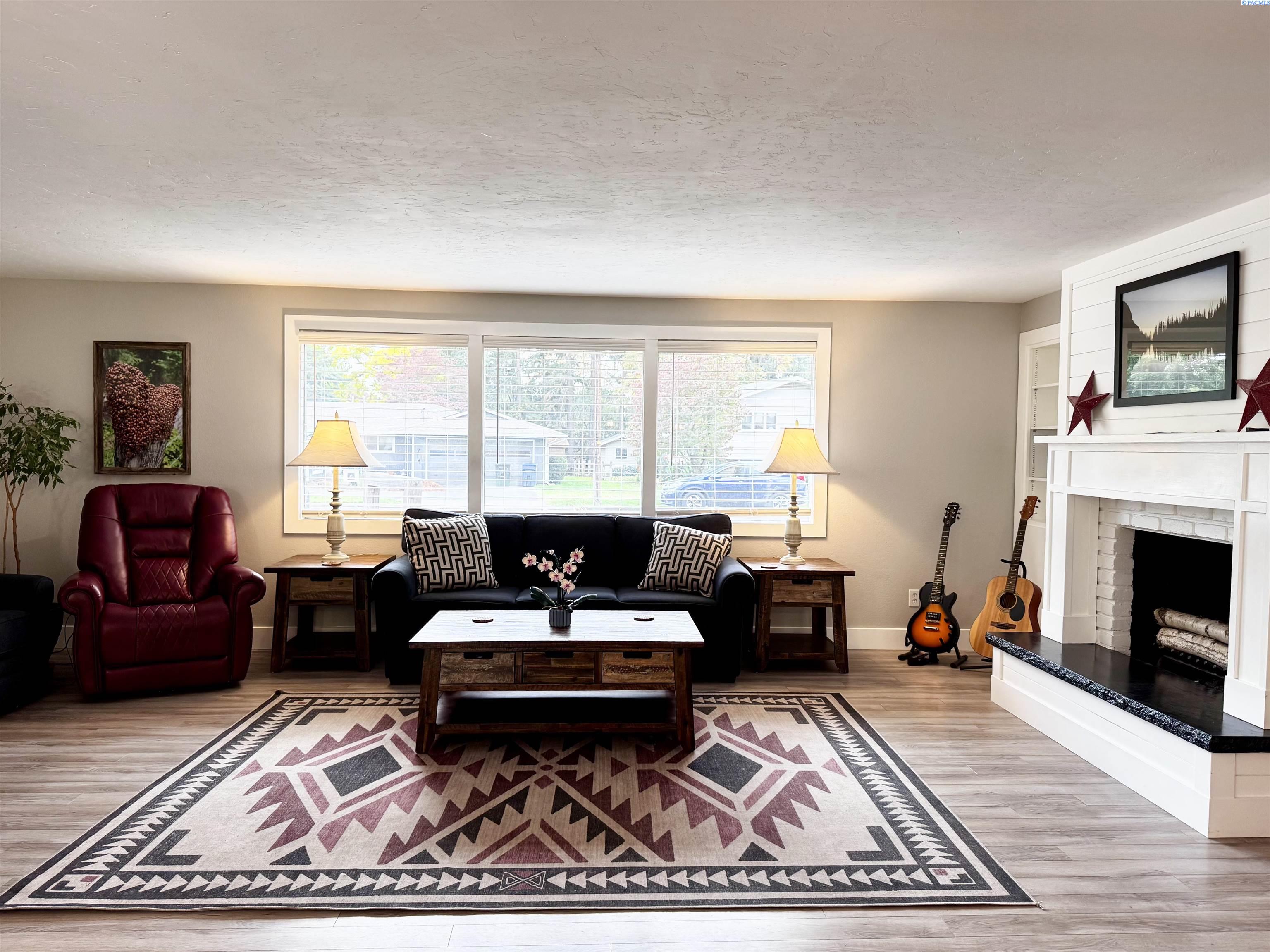 Photo 3 of Single family home for sale at 715 Liberty Pl, Walla Walla, WA 99362 | MLS# PAC288403 | Listing updated on 2026-09-05