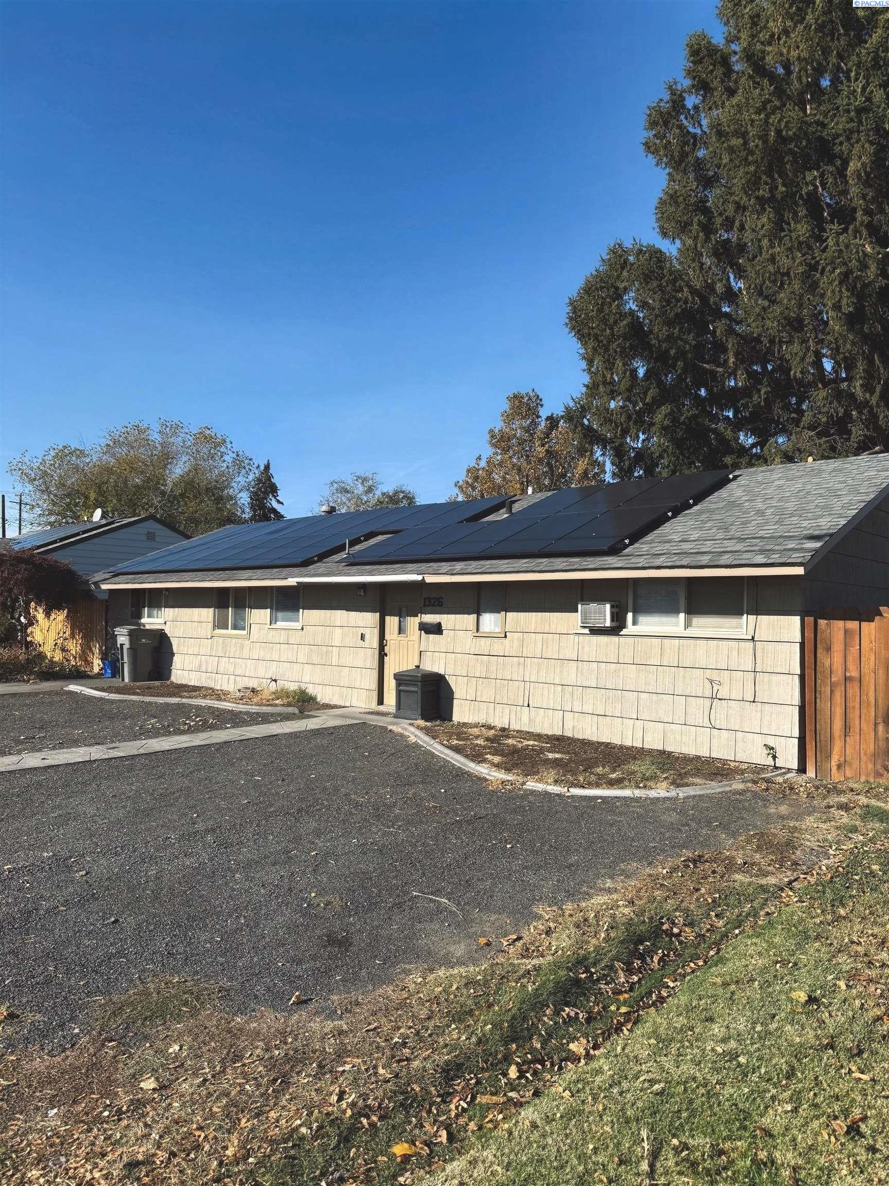 Photo 1 of Single family home for sale at 1326 W 4th Avenue, Kennewick, WA 99336 | MLS# PAC288601 | Listing updated on 2026-09-17