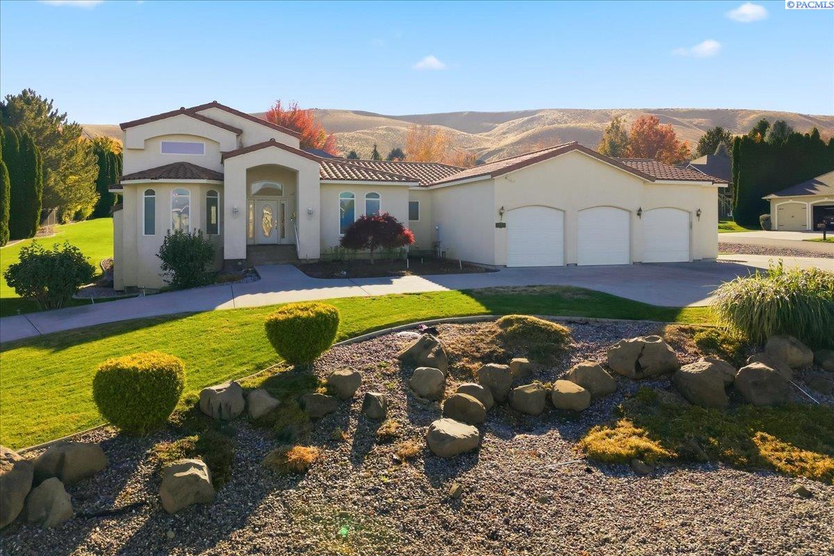 Photo 1 of Single family home for sale at 1222 Country Ridge Dr, Richland, WA 99352 | MLS# PAC288738 | Listing updated on 2026-10-13