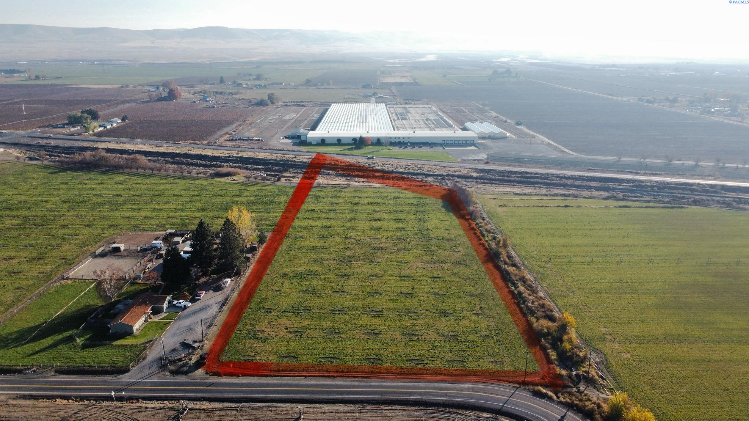 Photo 1 of Land for sale at High School Rd, Mabton, WA 98935 | MLS# PAC288836 | Listing updated on 2026-09-02