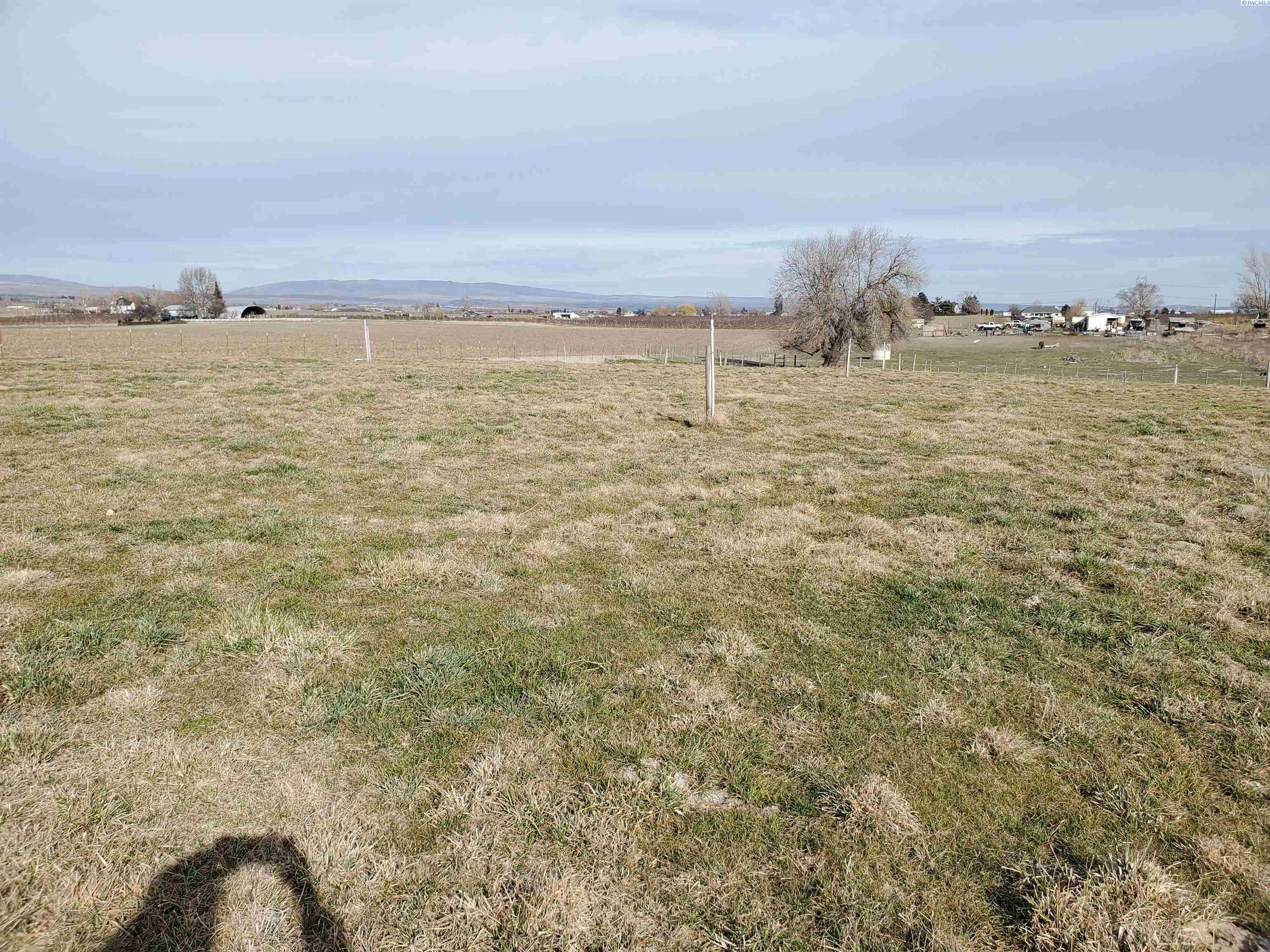 Photo 3 of House for sale at 1501 Dekker Rd, Outlook, WA 98938 | MLS# PAC289218 | Listing updated on 2026-04-30