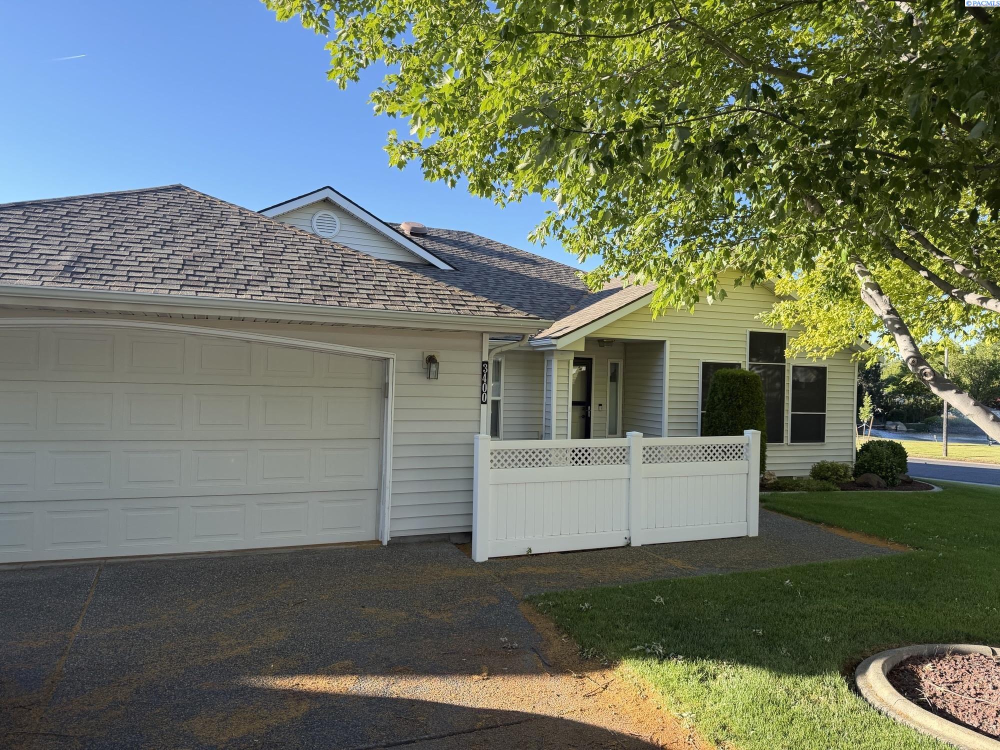 Photo 1 of Single family home for sale at 3400 S Huntington Loop, Kennewick, WA 99337 | MLS# PAC289590 | Listing updated on 2026-09-25