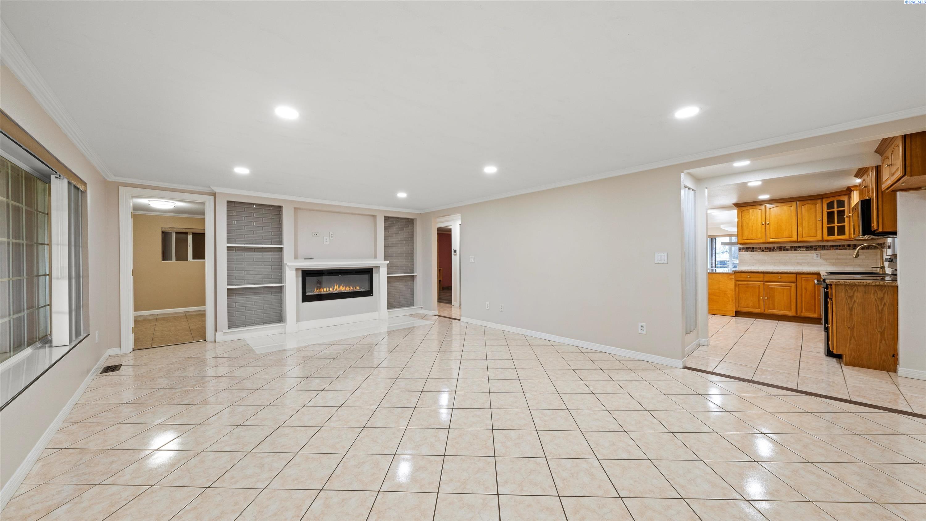 Photo 2 of Single family home for sale at 9121 Taylor Flats Rd, Pasco, WA 99301 | MLS# PAC289782 | Listing updated on 2026-07-25