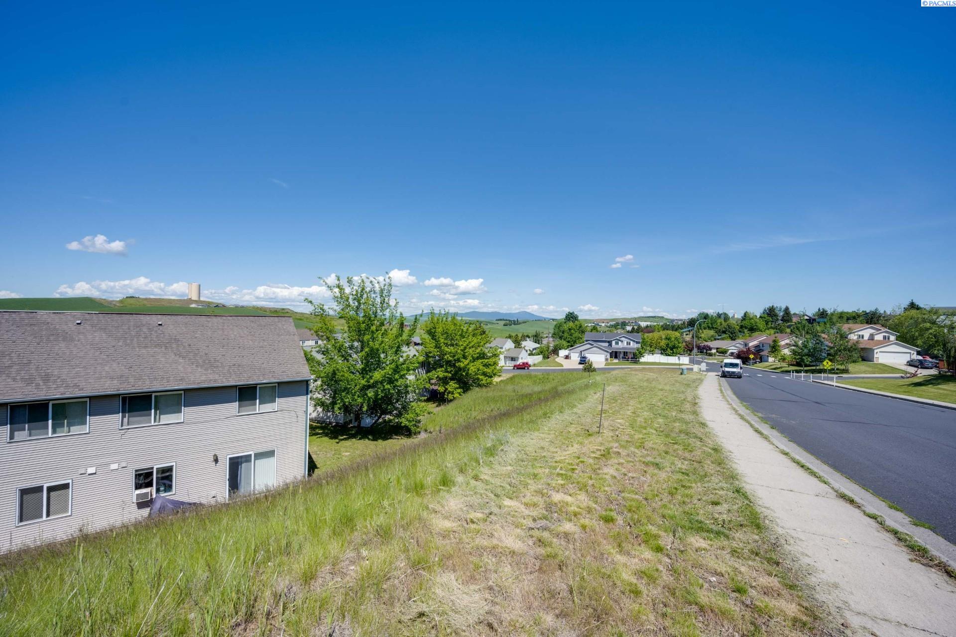 Photo 2 of Land for sale at 450 Nw Terre View Dr, Pullman, WA 99163 | MLS# PAC290480 | Listing updated on 2026-04-21