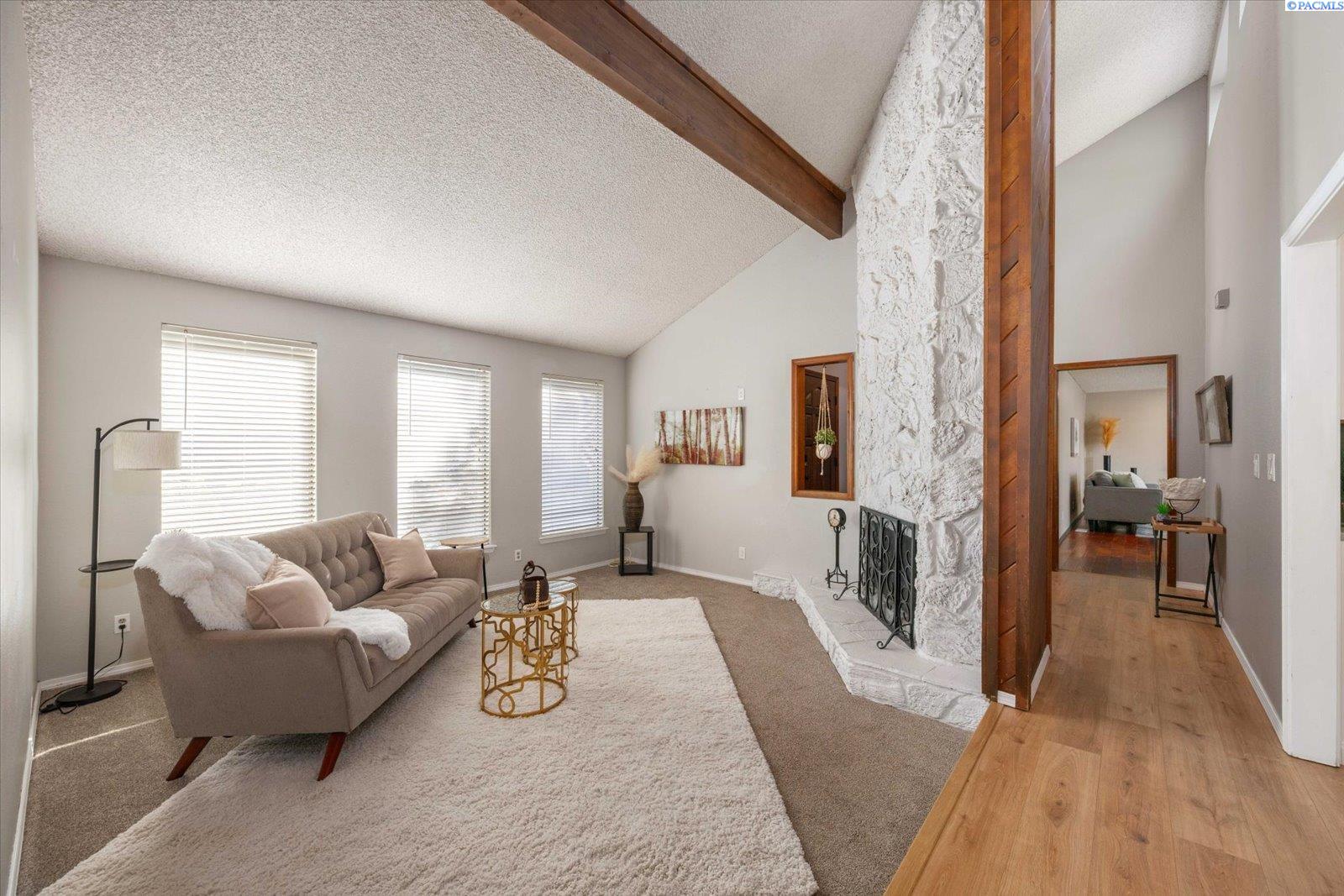 Photo 3 of Single family home for sale at 2127 Sheridan Pl, Richland, WA 99352 | MLS# PAC290870 | Listing updated on 2026-10-08