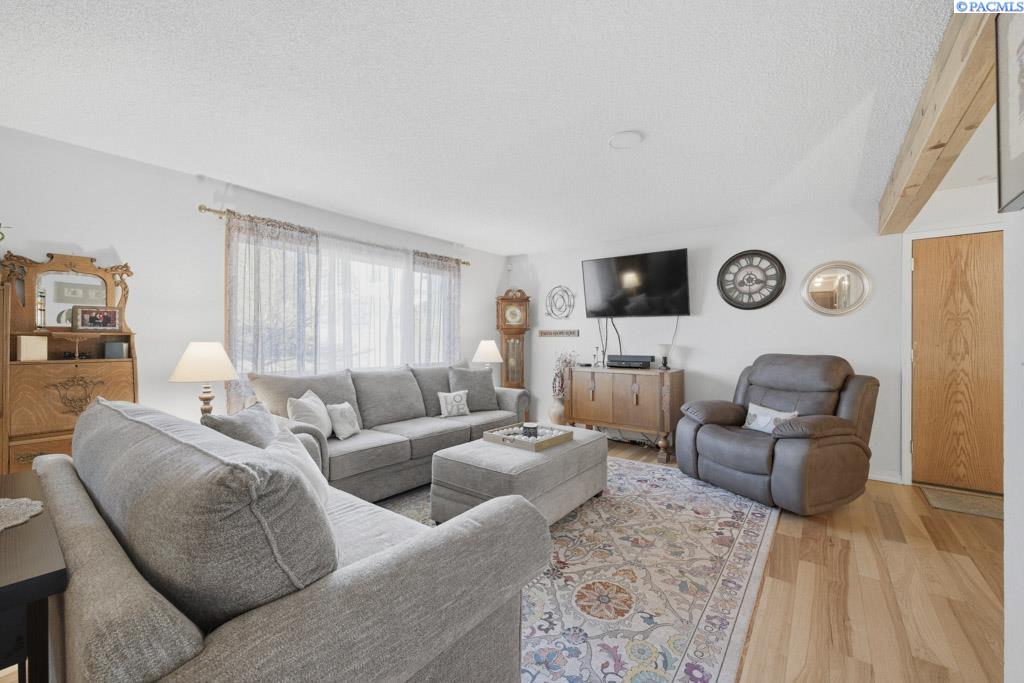 Photo 3 of Single family home for sale at 314 E 9th Street, Rosalia, WA 99170 | MLS# PAC291083 | Listing updated on 2026-09-26