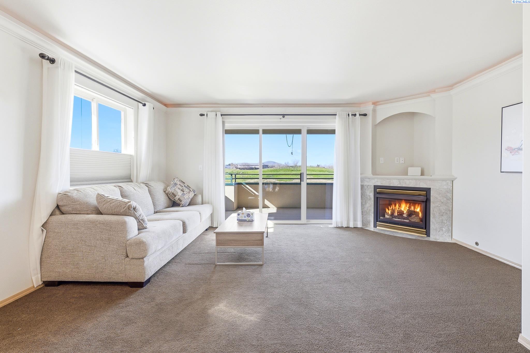 Photo 4 of Condo for sale at 300 Columbia Point Dr, Richland, WA 99352 | MLS# PAC291181 | Listing updated on 2026-09-29