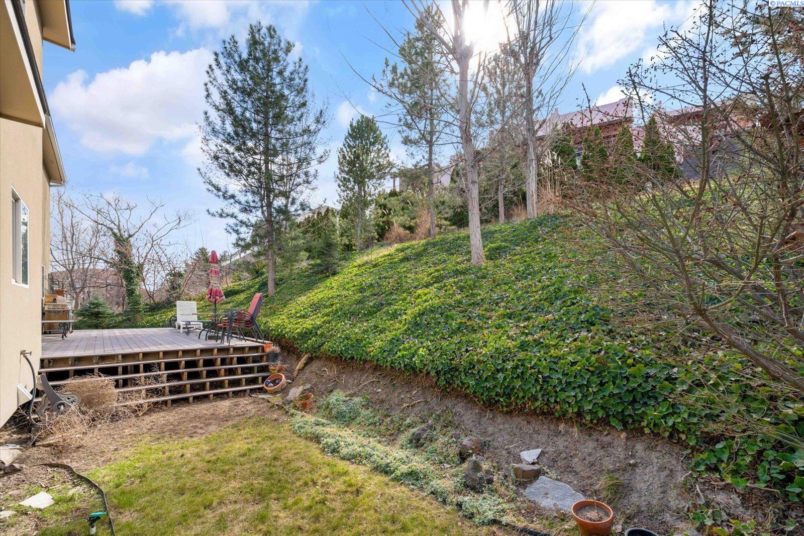 Photo 3 of Single family home for sale at 1213 Brentwood Ave, Richland, WA 99352 | MLS# PAC291214 | Listing updated on 2026-09-12