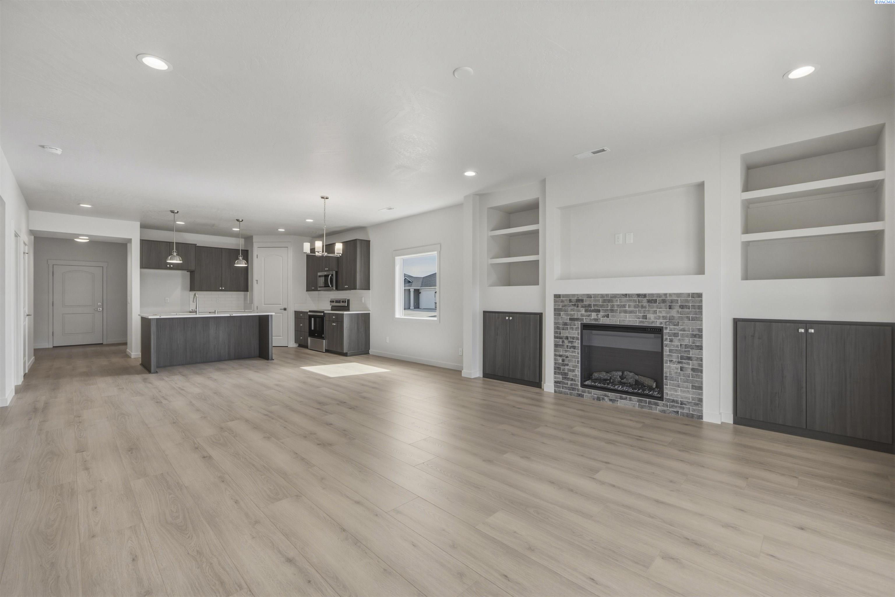 Photo 4 of Single family home for sale at 202 Packer St, Prosser, WA 99350 | MLS# PAC291405 | Listing updated on 2026-08-06