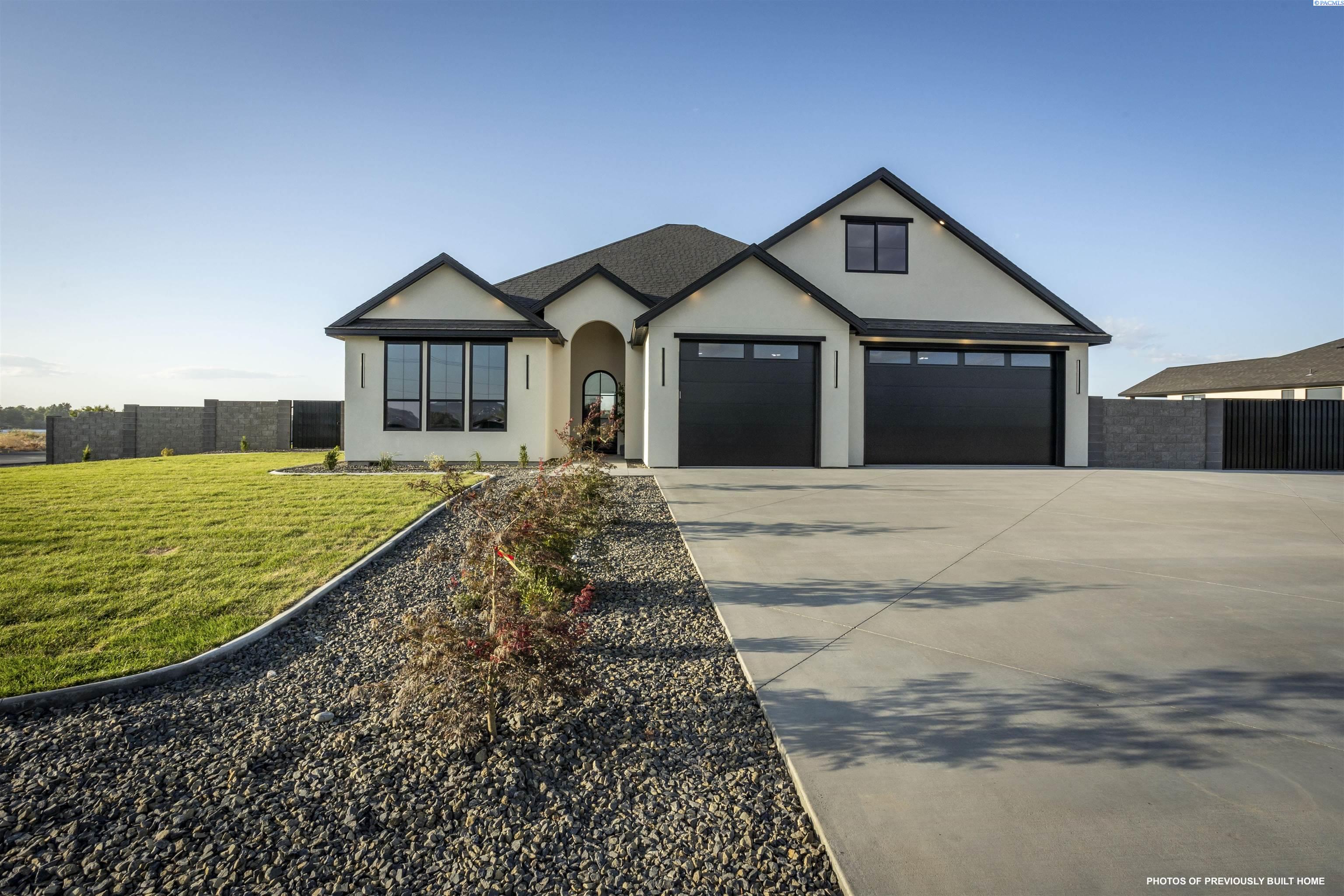 Photo 3 of Single family home for sale at 8601 Tendril Ln, Pasco, WA 99301 | MLS# PAC291499 | Listing updated on 2026-09-19