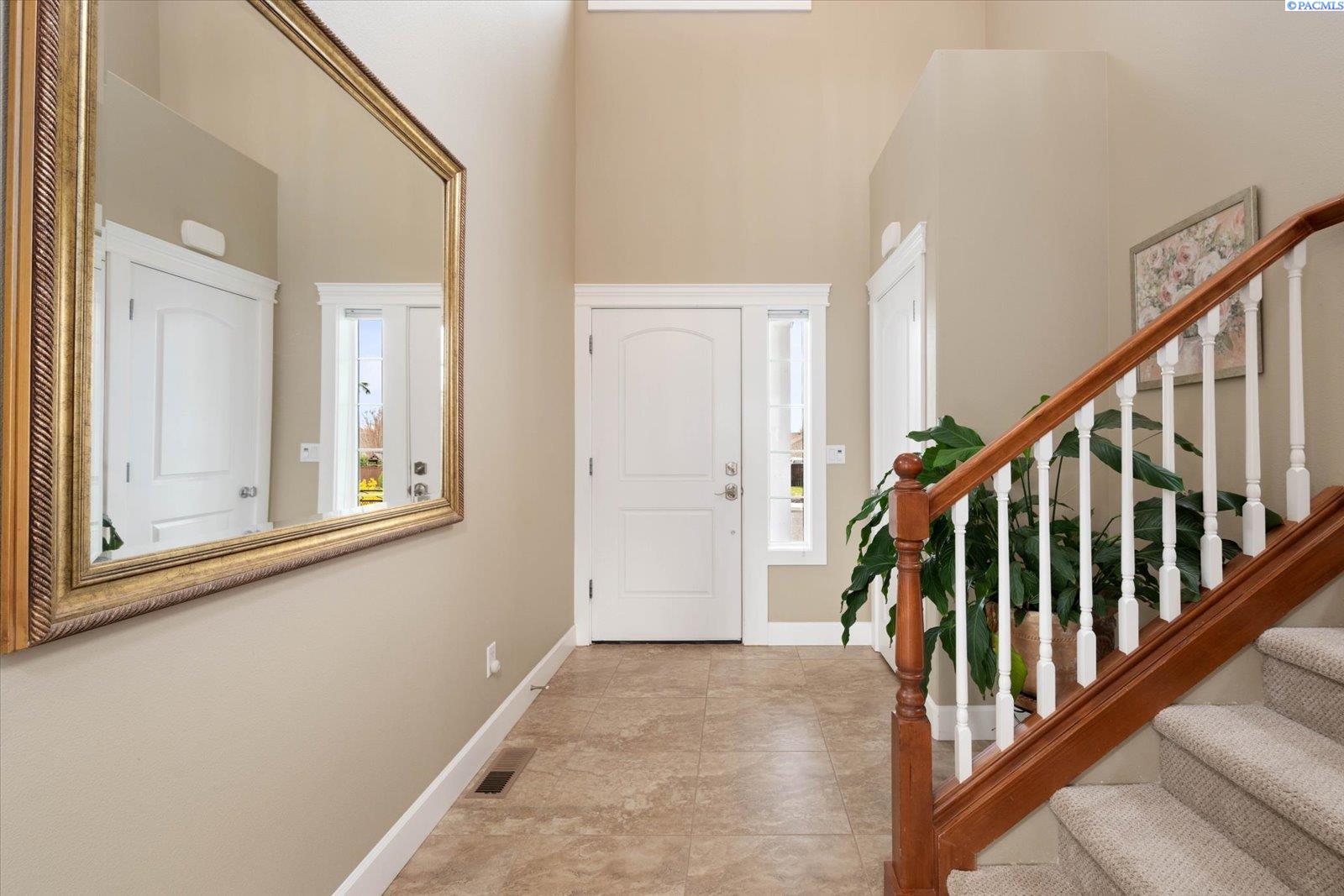 Photo 3 of Single family home for sale at 8505 W 9th Avenue, Kennewick, WA 99336 | MLS# PAC291693 | Listing updated on 2026-09-30