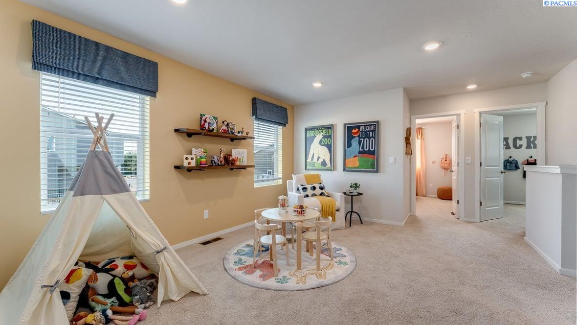 Photo 4 of Single family home for sale at 6436 Polar Dr, Pasco, WA 99301 | MLS# PAC291730 | Listing updated on 2026-10-11