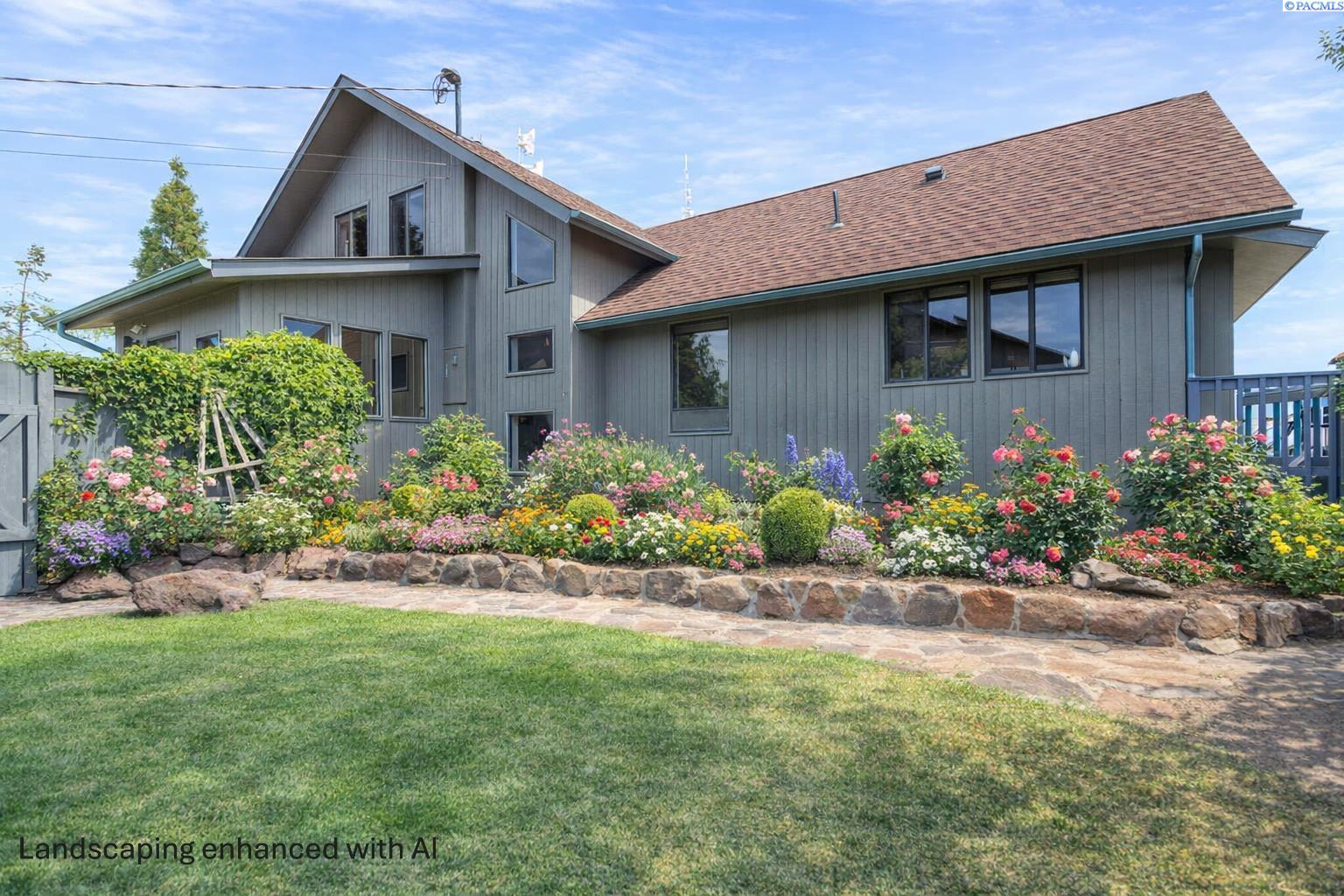 Photo 1 of Single family home for sale at 541 Basalt Springs Way, Naches, WA 98937 | MLS# PAC291788 | Listing updated on 2026-10-10