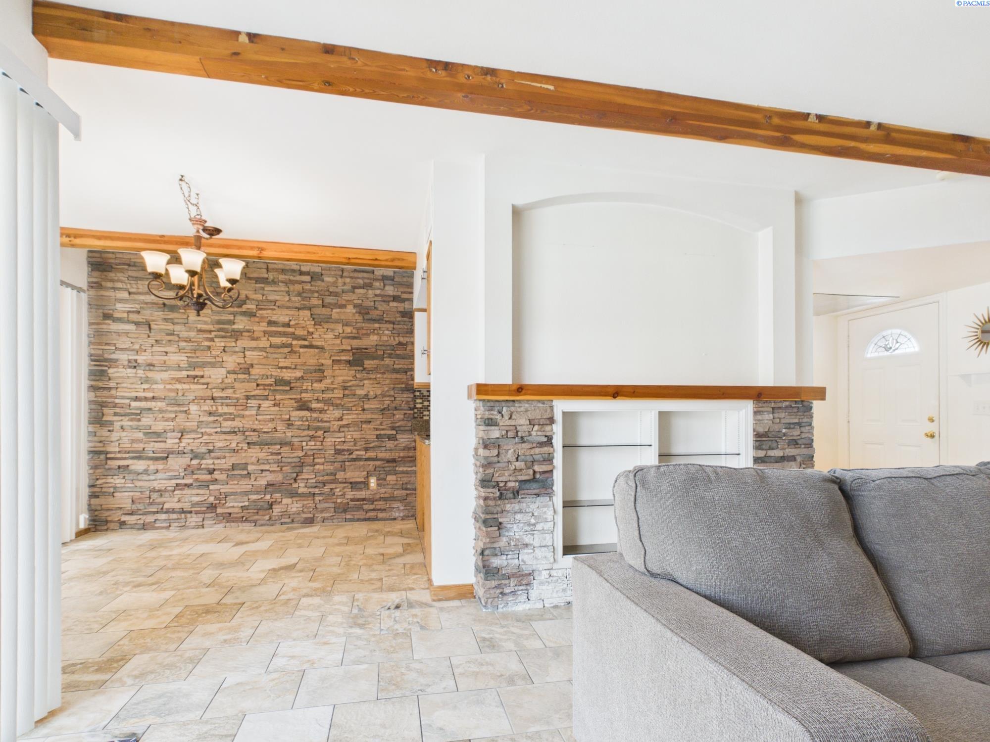 Condo for sale at 2401 W Canal Dr, Kennewick, WA 99336 | MLS# PAC291836