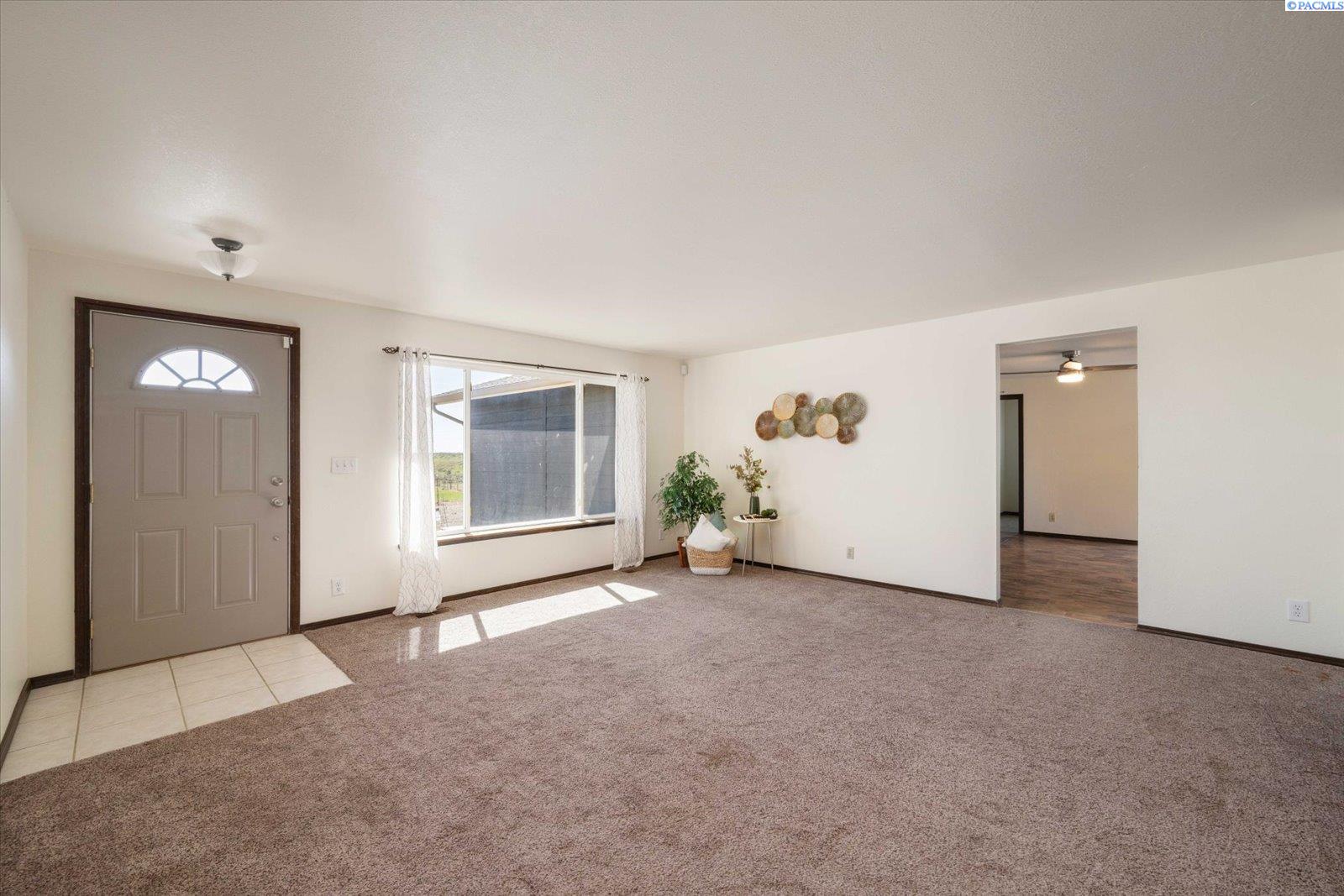 Photo 3 of Single family home for sale at 700 Blanton Rd, Eltopia, WA 99330 | MLS# PAC291911 | Listing updated on 2026-09-18