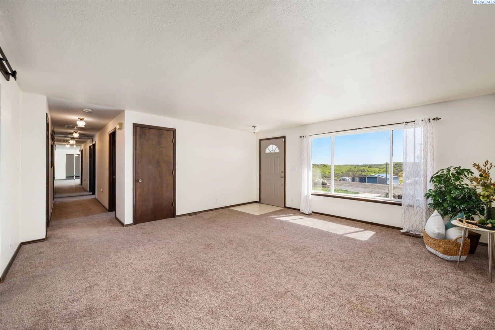 Photo 3 of Single family home for sale at 700 Blanton Rd, Eltopia, WA 99330 | MLS# PAC291911 | Listing updated on 2026-09-18