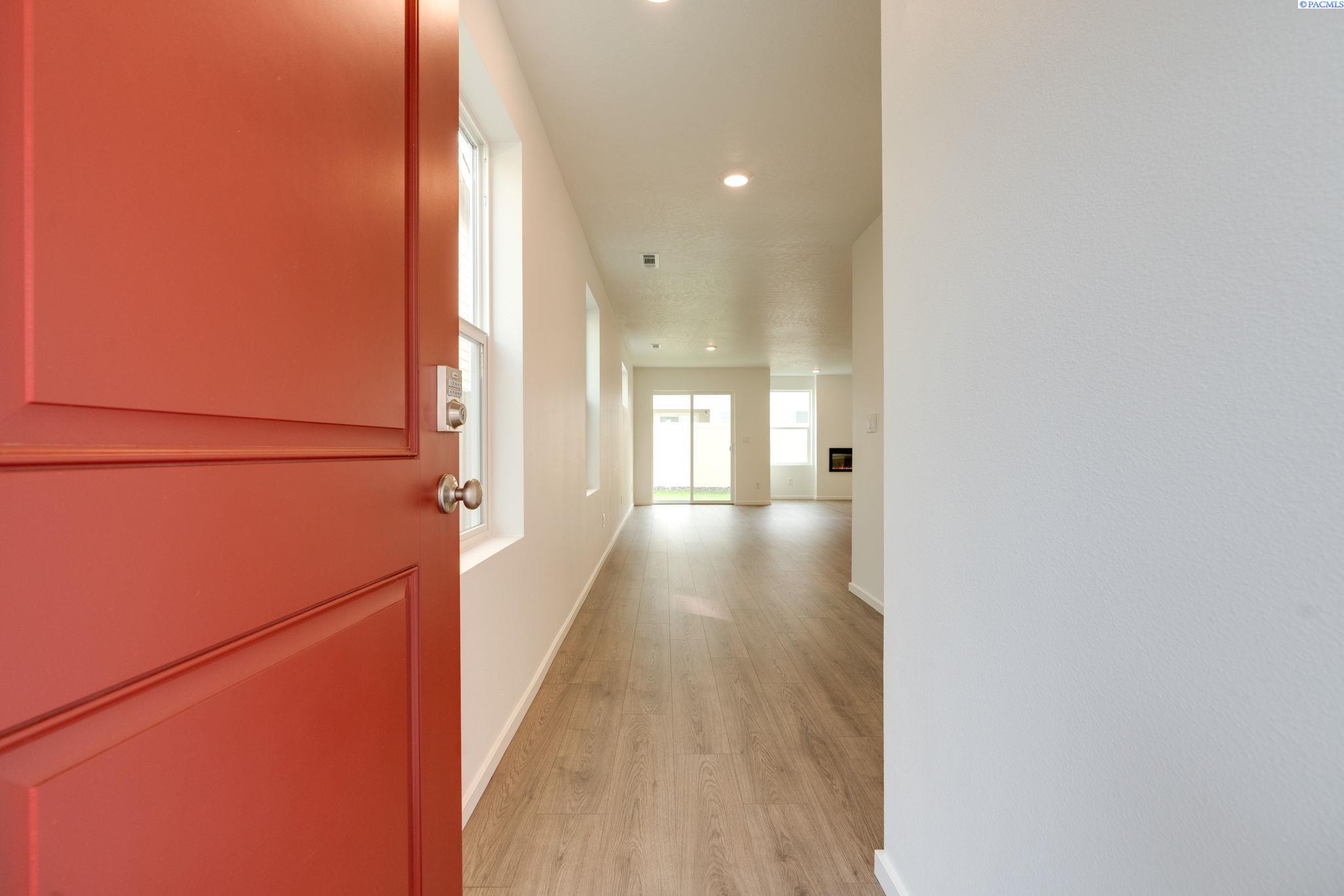 Photo 3 of Single family home for sale at 6428 Polar Dr, Pasco, WA 99301 | MLS# PAC292083 | Listing updated on 2026-10-11