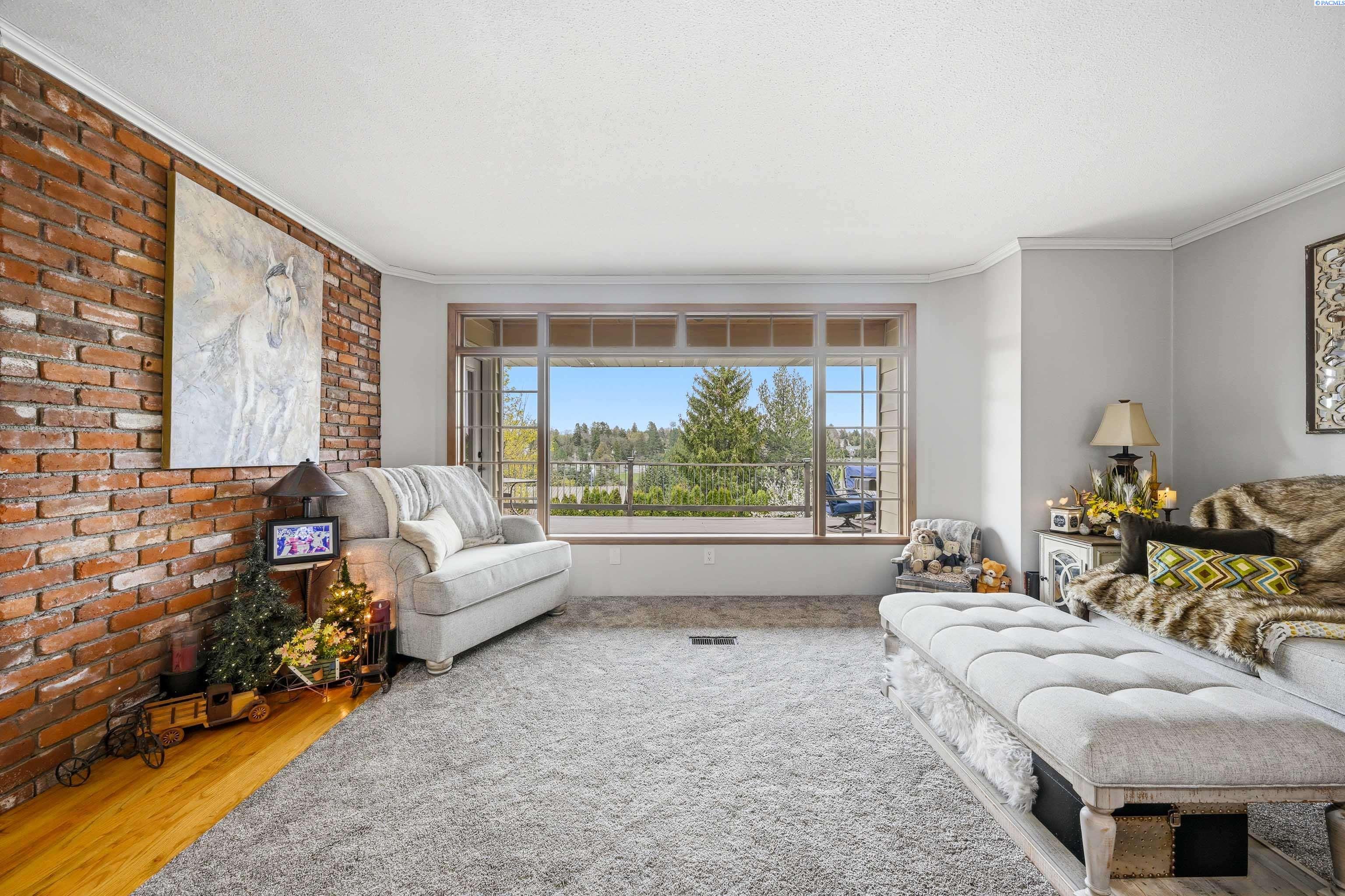 Photo 4 of Single family home for sale at 930 SW Fountain St, Pullman, WA 99163 | MLS# PAC292090 | Listing updated on 2026-07-17