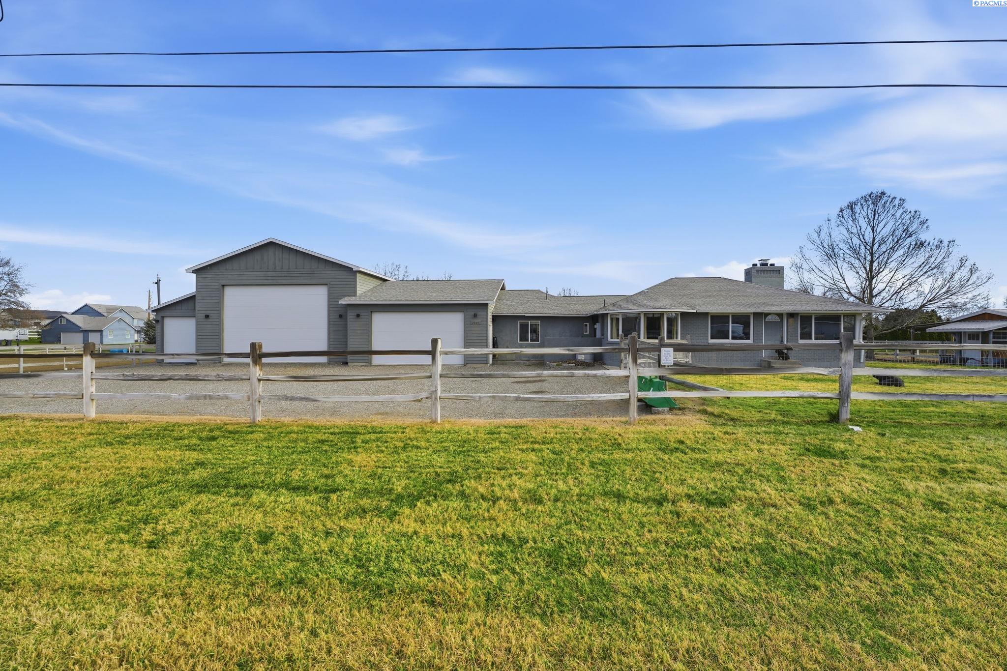 Photo 3 of Single family home for sale at 2205 Road 72, Pasco, WA 99301 | MLS# PAC292162 | Listing updated on 2026-07-10