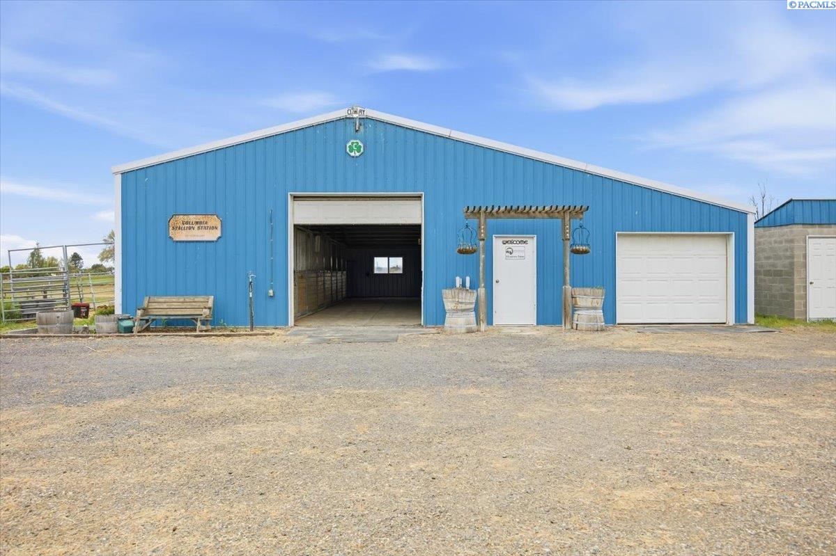 Photo 4 of Manufactured home for sale at 201 Clover Ln, Pasco, WA 99301 | MLS# PAC292179 | Listing updated on 2026-10-13