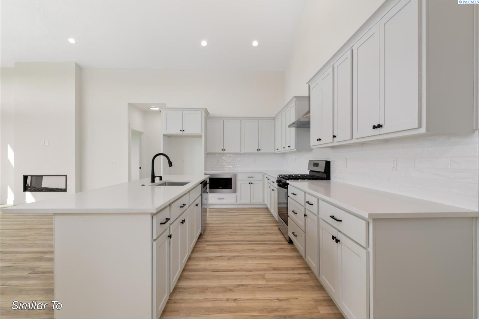 Photo 2 of Single family home for sale at 6637 W 27th Avenue, Kennewick, WA 99338 | MLS# PAC292266 | Listing updated on 2026-08-27
