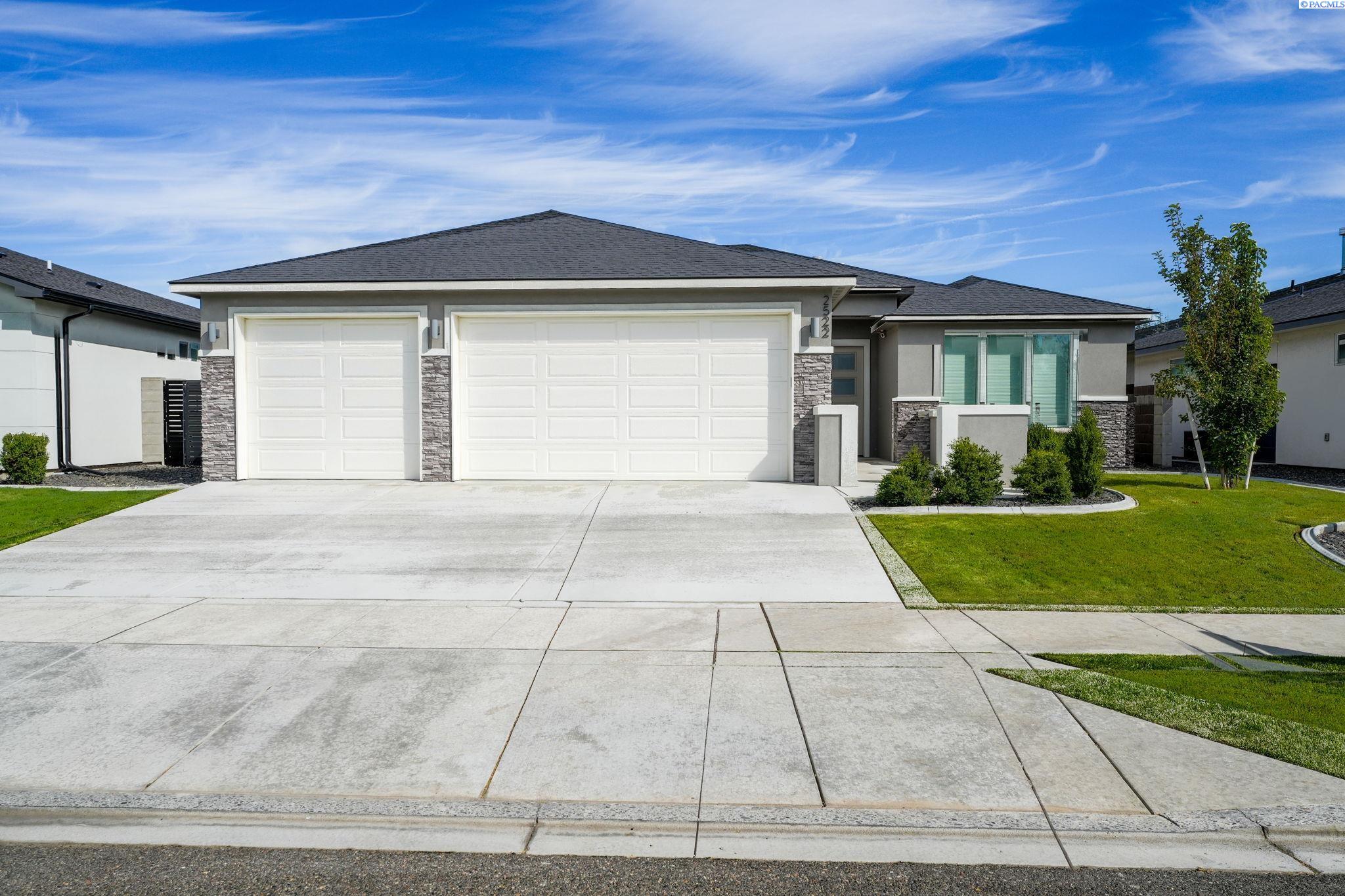 Photo 1 of Single family home for sale at 2522 Brodie Ln, Richland, WA 99352 | MLS# PAC292529 | Listing updated on 2026-10-13