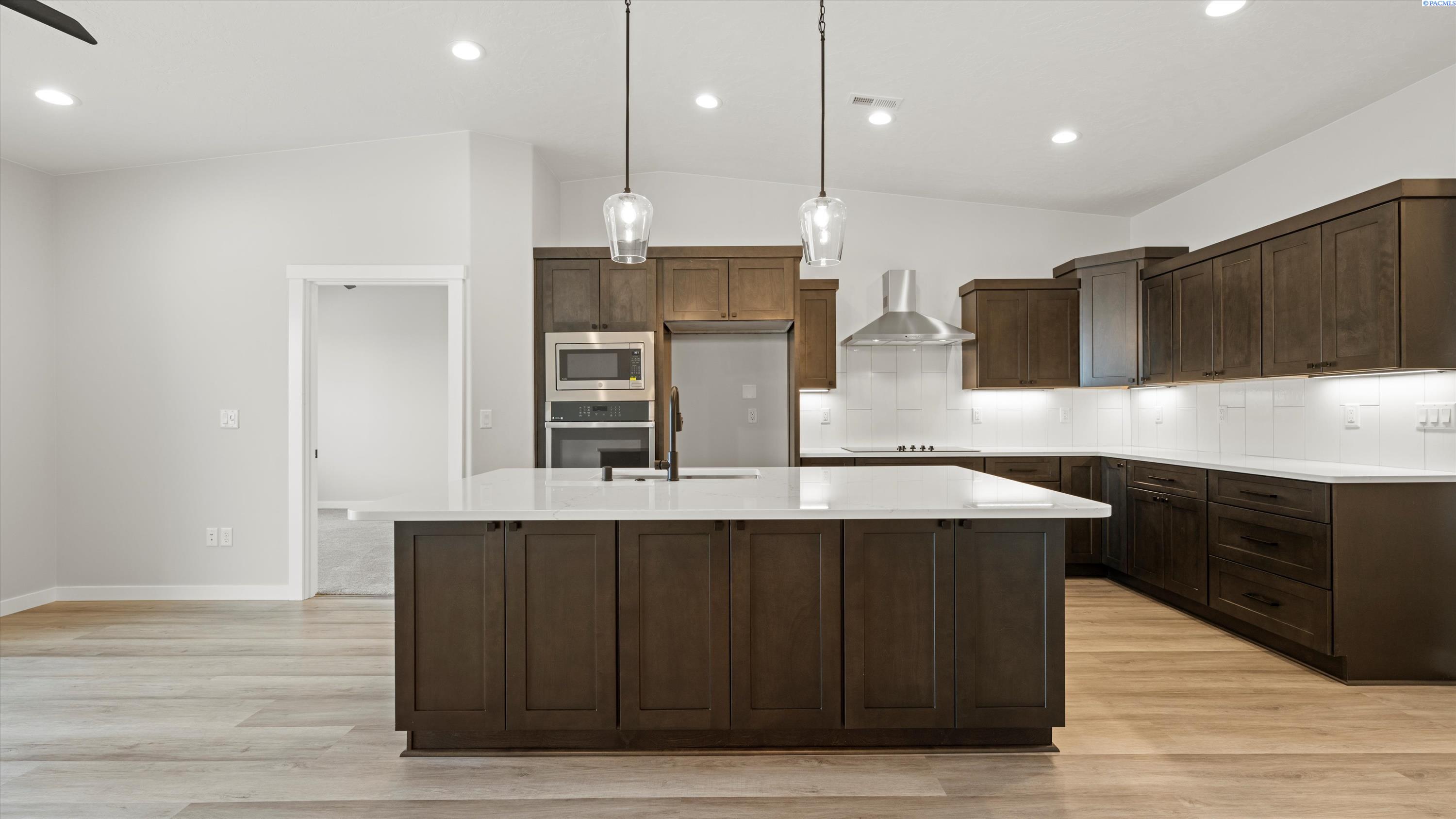 Photo 1 of Townhouse for sale at 1322 Kalani Ct, West Richland, WA 99353 | MLS# PAC292538 | Listing updated on 2026-06-11