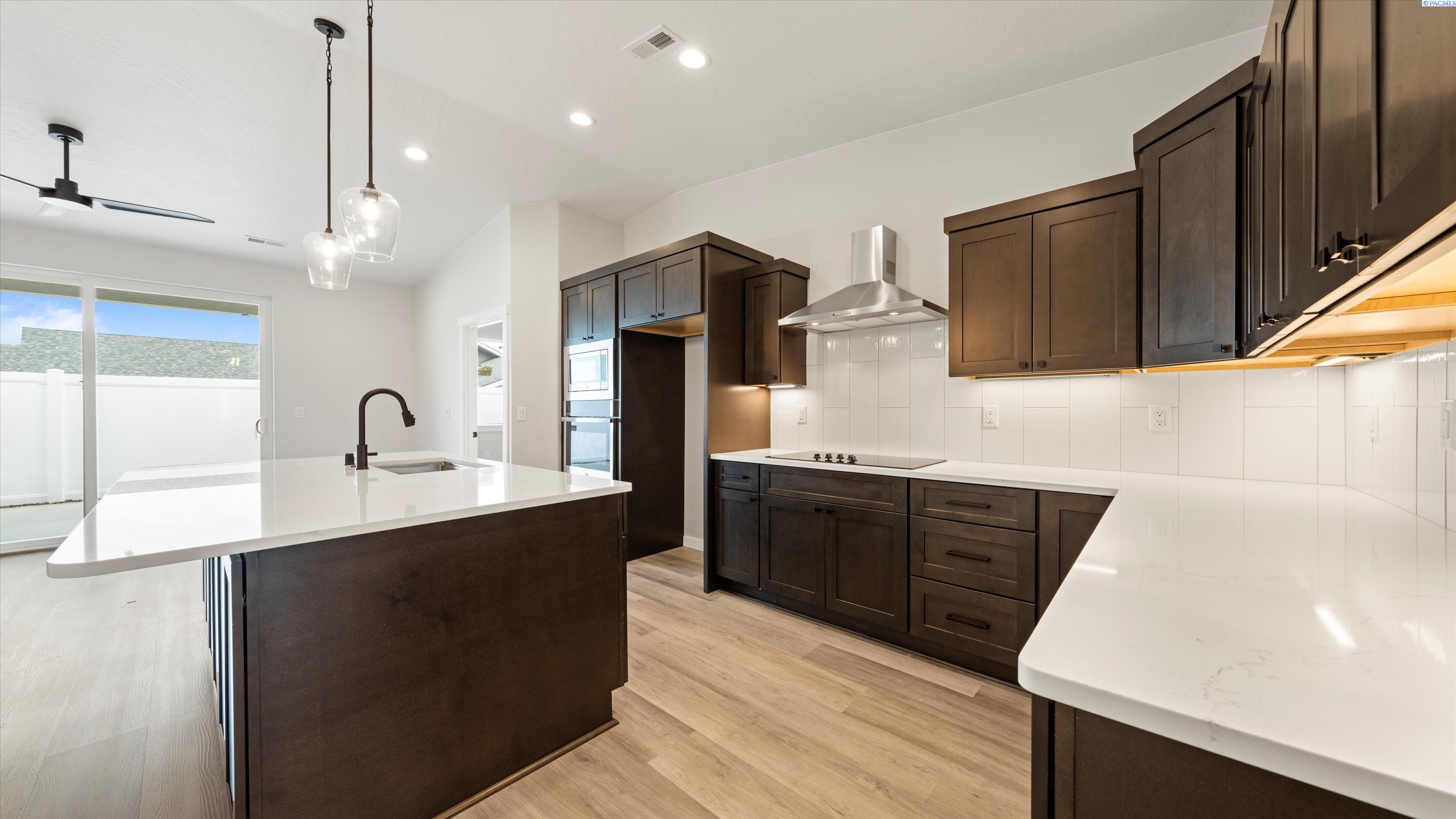 Photo 3 of Townhouse for sale at 1322 Kalani Ct, West Richland, WA 99353 | MLS# PAC292538 | Listing updated on 2026-06-11