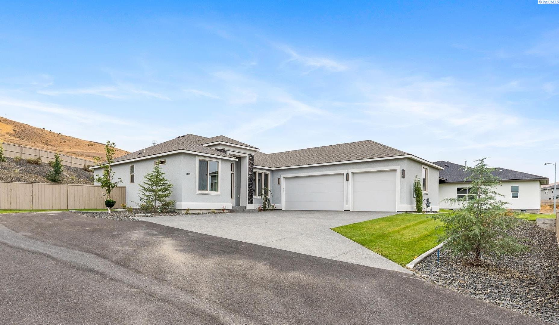 Photo 3 of Single family home for sale at 4443 Cowlitz Blvd, Richland, WA 99352 | MLS# PAC292623 | Listing updated on 2026-08-29