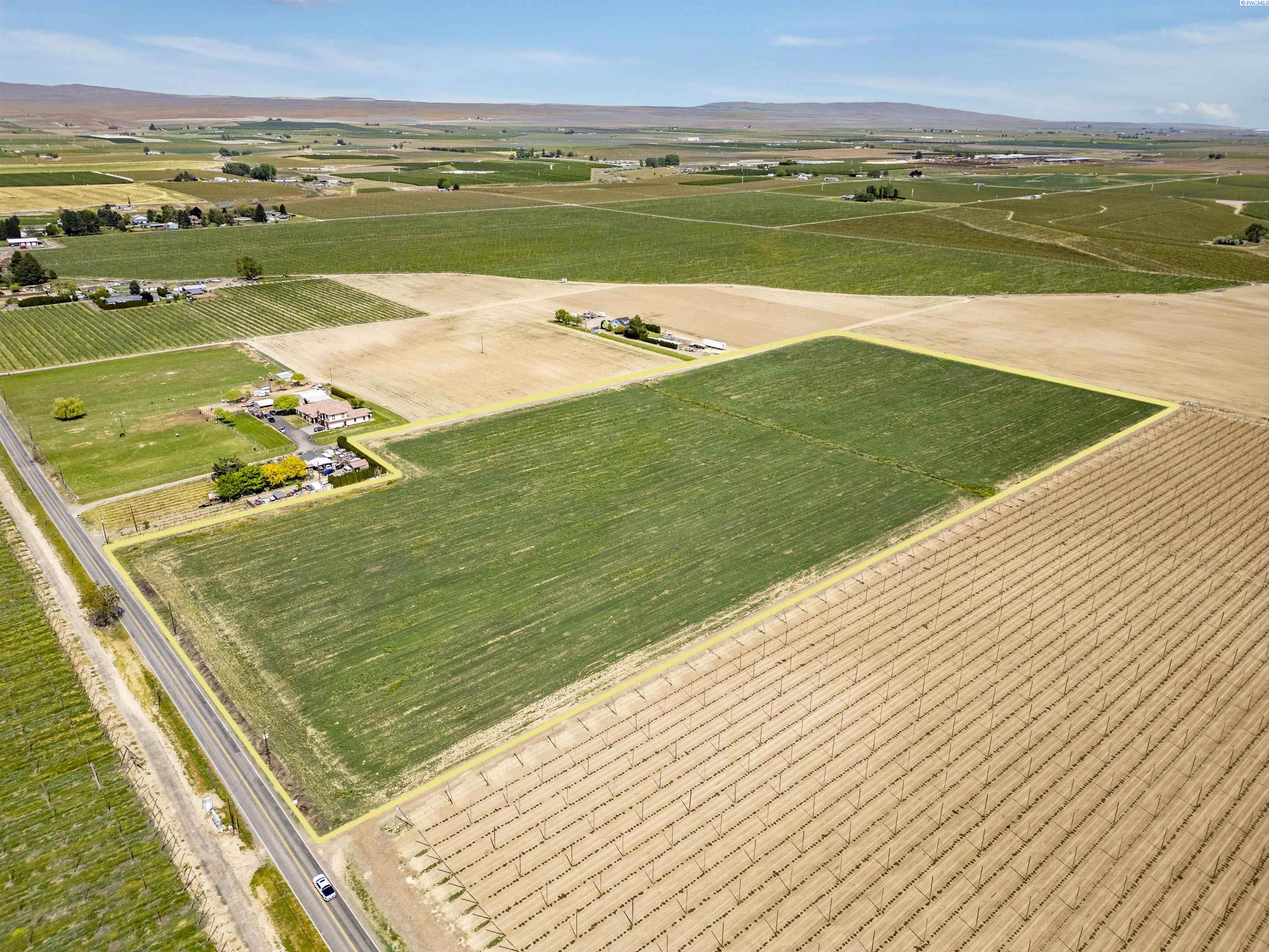 Photo 3 of Land for sale at Tbd County Line Rd, Grandview, WA 98930 | MLS# PAC292664 | Listing updated on 2026-10-03