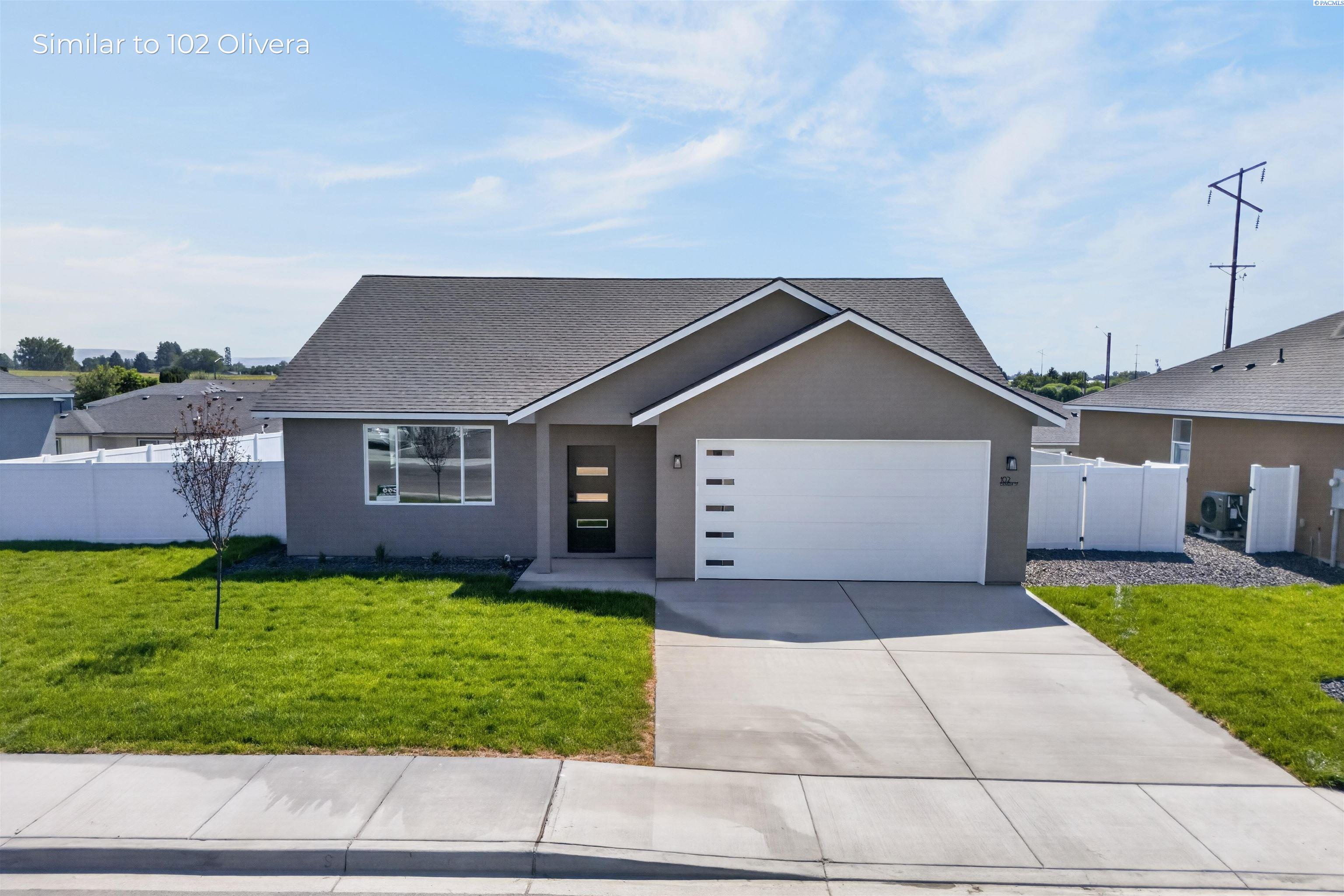 Photo 1 of Single family home for sale at 202 Olivera St, Grandview, WA 98930 | MLS# PAC292697 | Listing updated on 2026-08-27