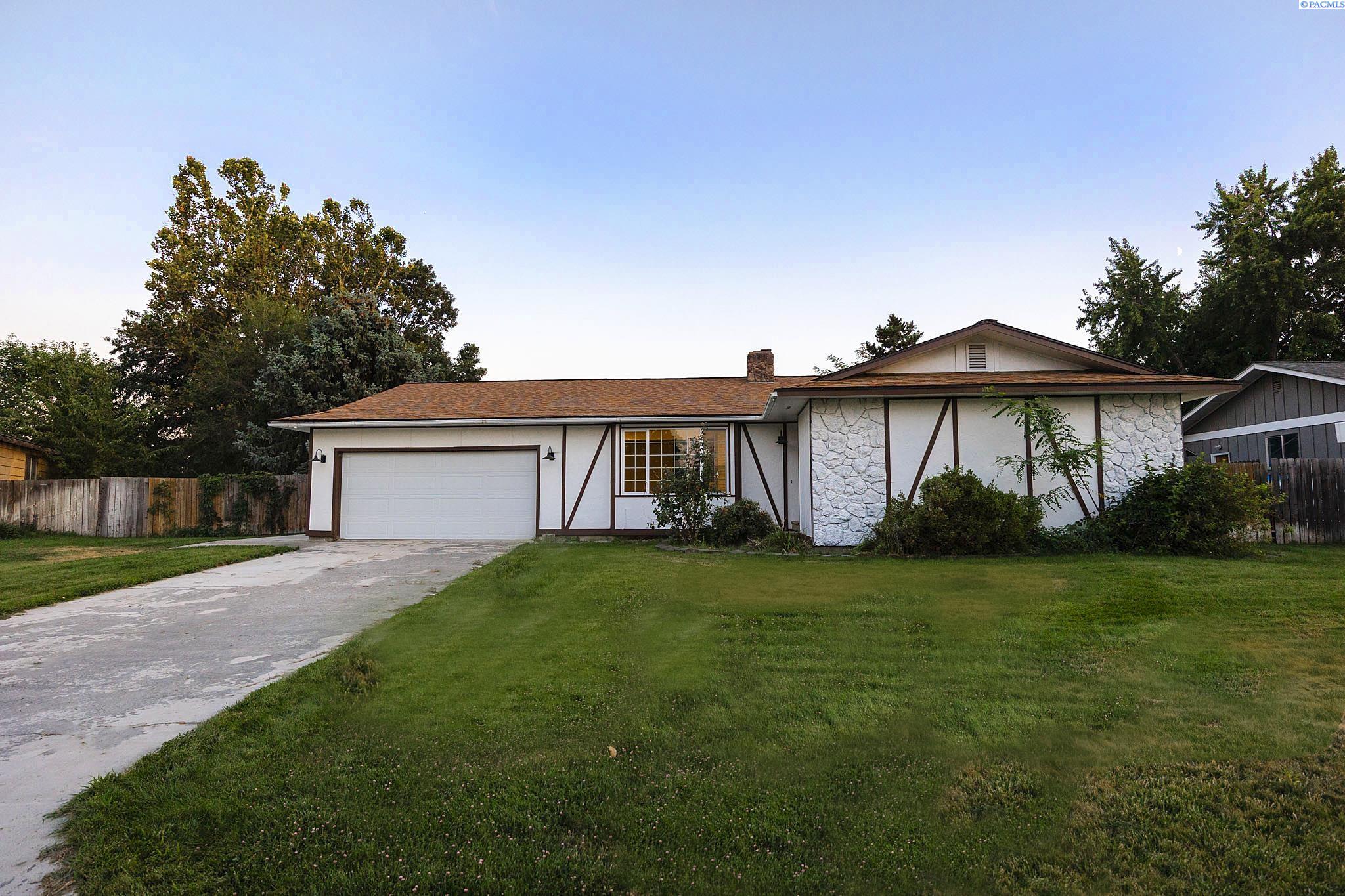 Photo 1 of Single family home for sale at 5015 W 6th Place, Kennewick, WA 99336 | MLS# PAC292725 | Listing updated on 2026-10-07