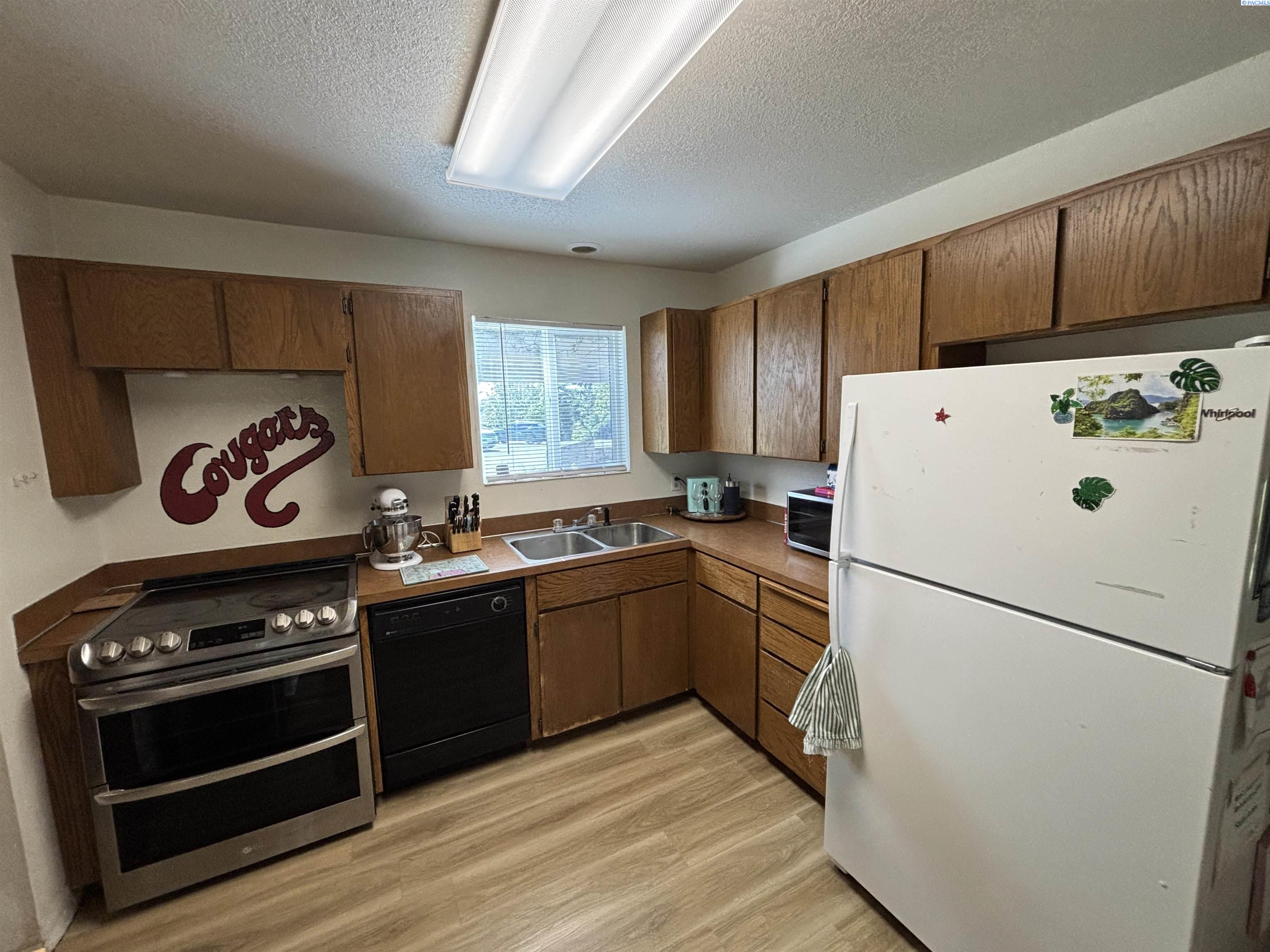 Photo 2 of Condo for sale at 2005 Ne Terre View Dr A7, Pullman, WA 99163 | MLS# PAC292788 | Listing updated on 2026-09-16