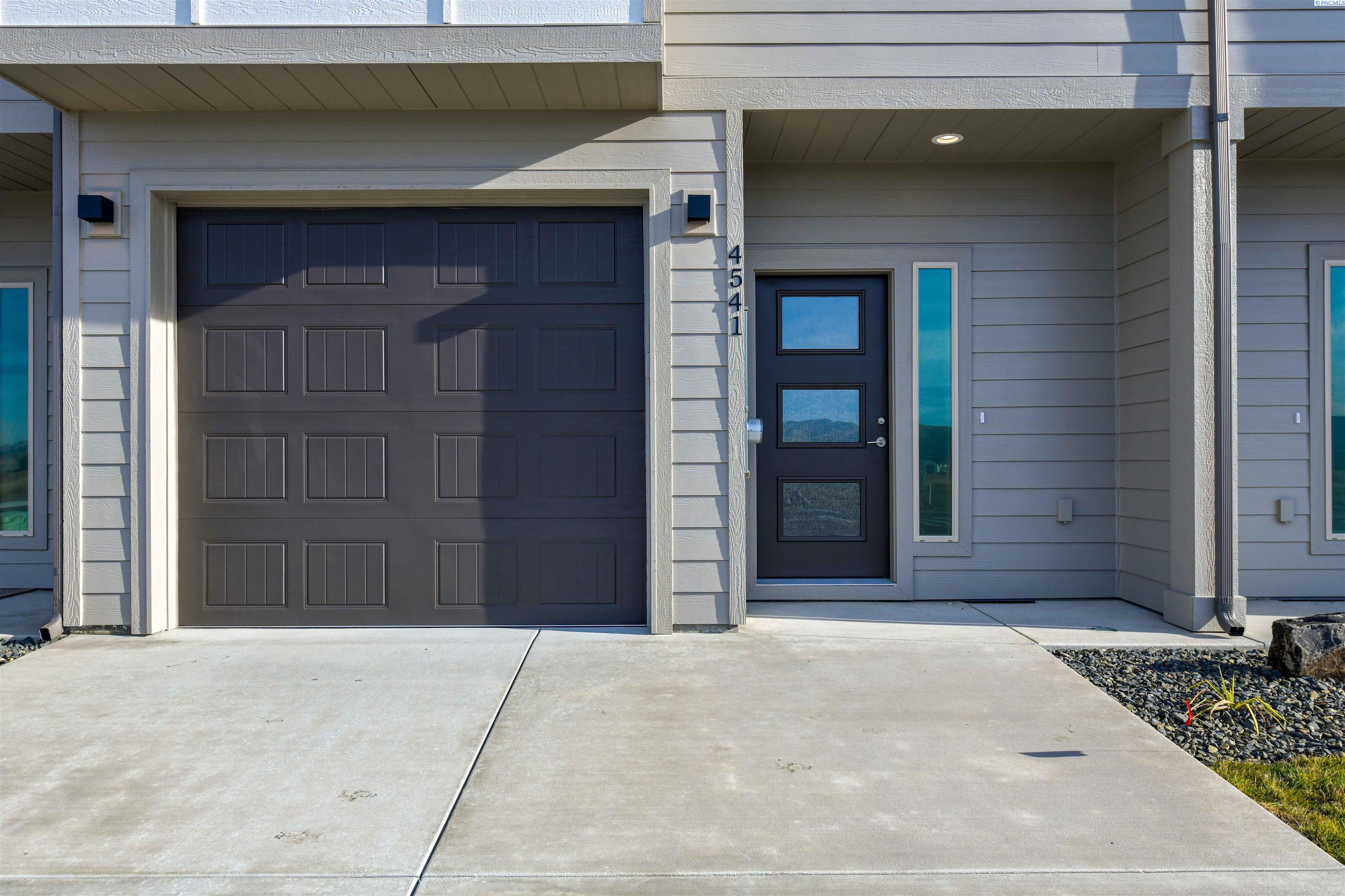 Photo 3 of Single family home for sale at 4541 Road 114, Pasco, WA 99301 | MLS# PAC292992 | Listing updated on 2026-09-19