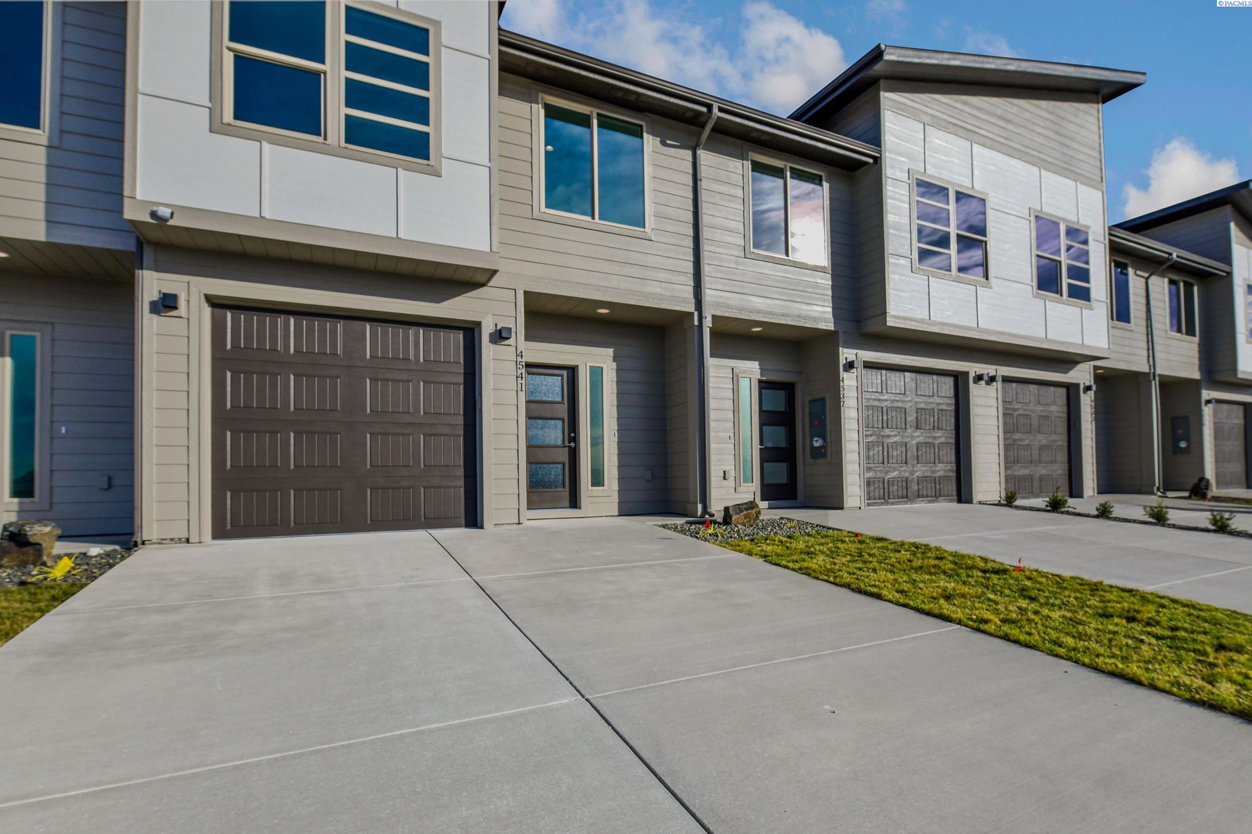 Photo 2 of Single family home for sale at 4541 Road 114, Pasco, WA 99301 | MLS# PAC292992 | Listing updated on 2026-09-19