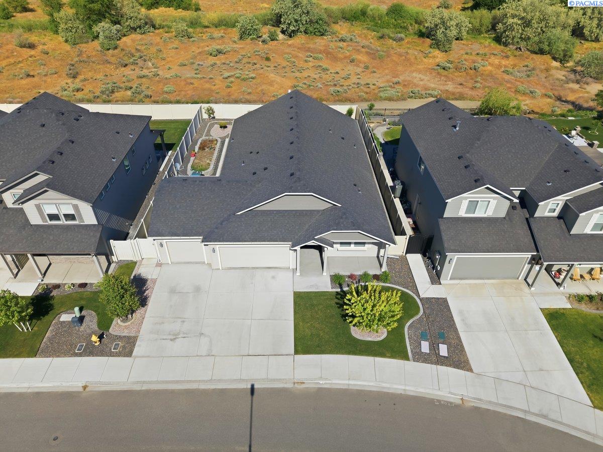 Photo 2 of Single family home for sale at 647 Marysville Way, Richland, WA 99352 | MLS# PAC292996 | Listing updated on 2026-09-24